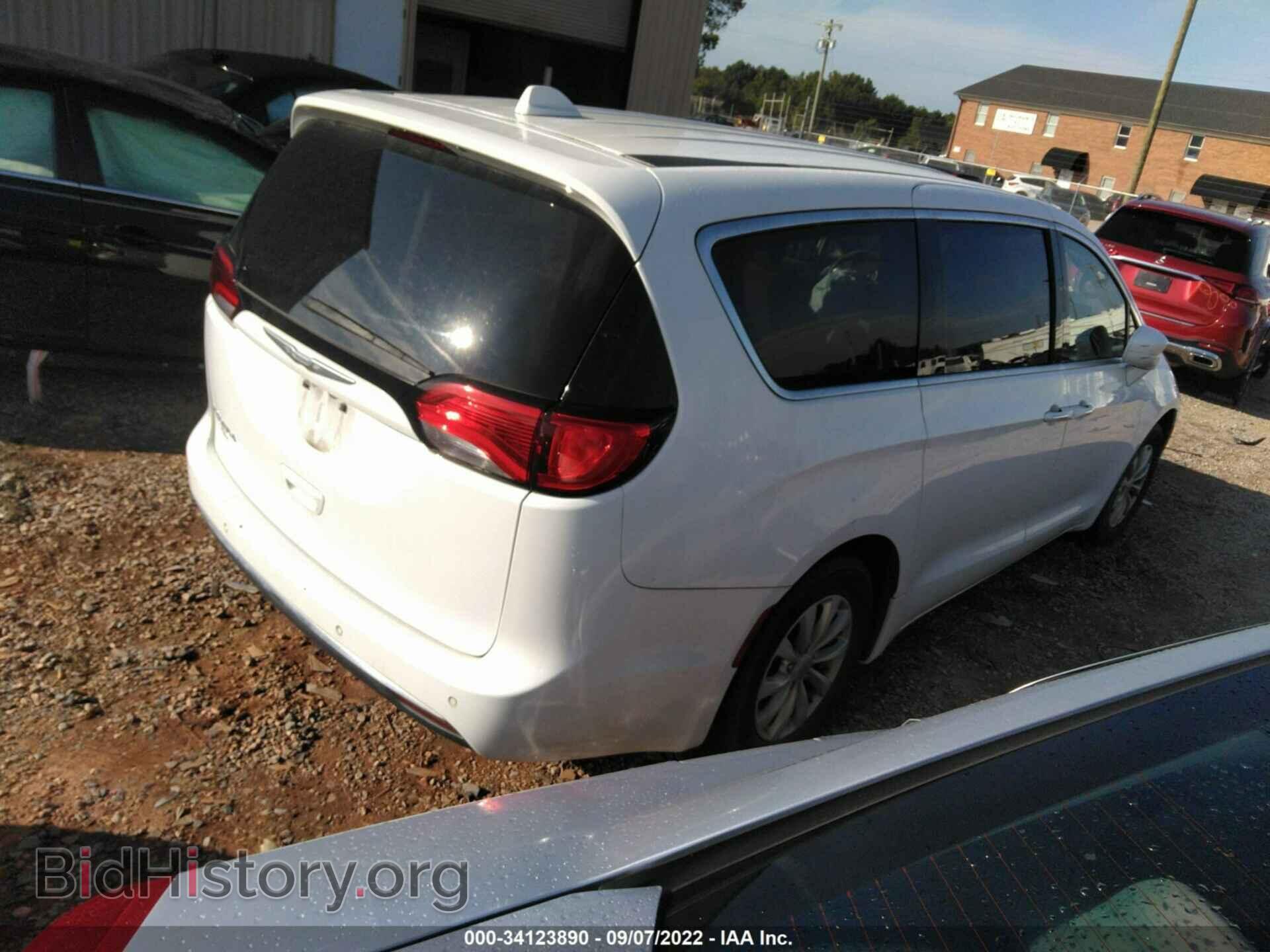 2018 CHRYSLER PACIFICA - VIN: 2C4RC1FG8JR100539 - Photo 4