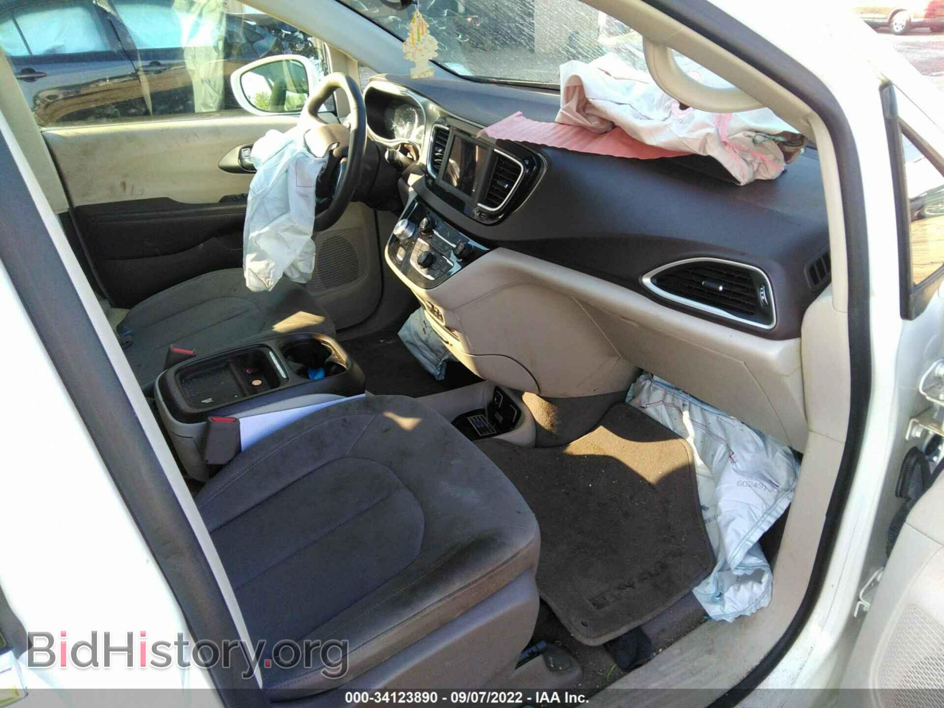 2018 CHRYSLER PACIFICA - VIN: 2C4RC1FG8JR100539 - Photo 5