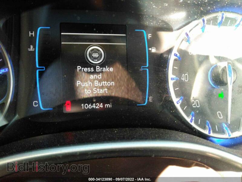 2018 Chrysler PACIFICA (VIN 2C4RC1FG8JR100539) — photo 7 of 11