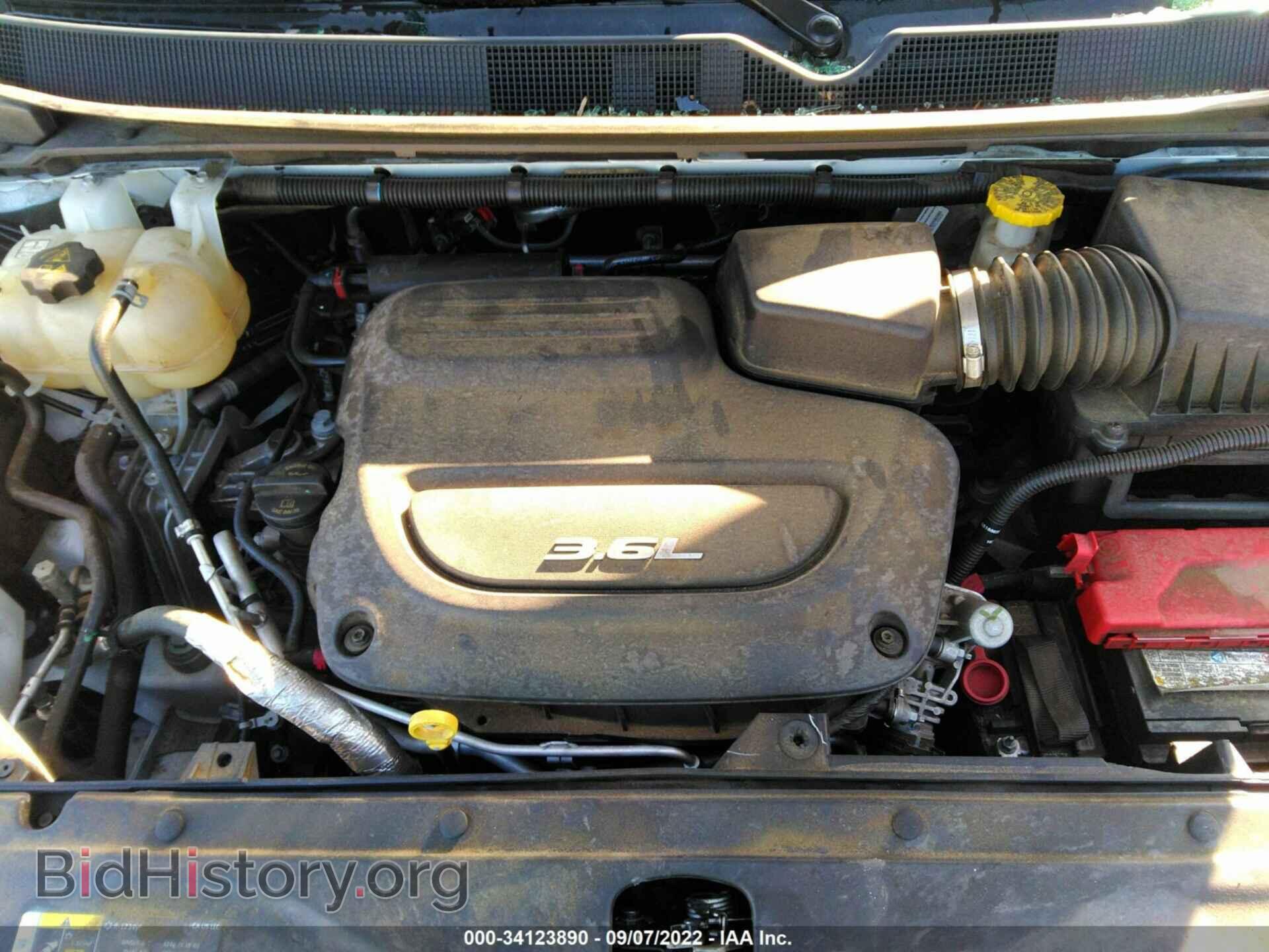 2018 CHRYSLER PACIFICA - VIN: 2C4RC1FG8JR100539 - Photo 10