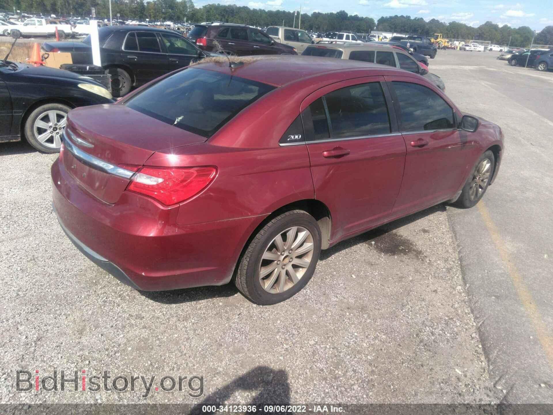 2011 CHRYSLER 200 - VIN: 1C3BC1FG1BN555348 - Фото 4