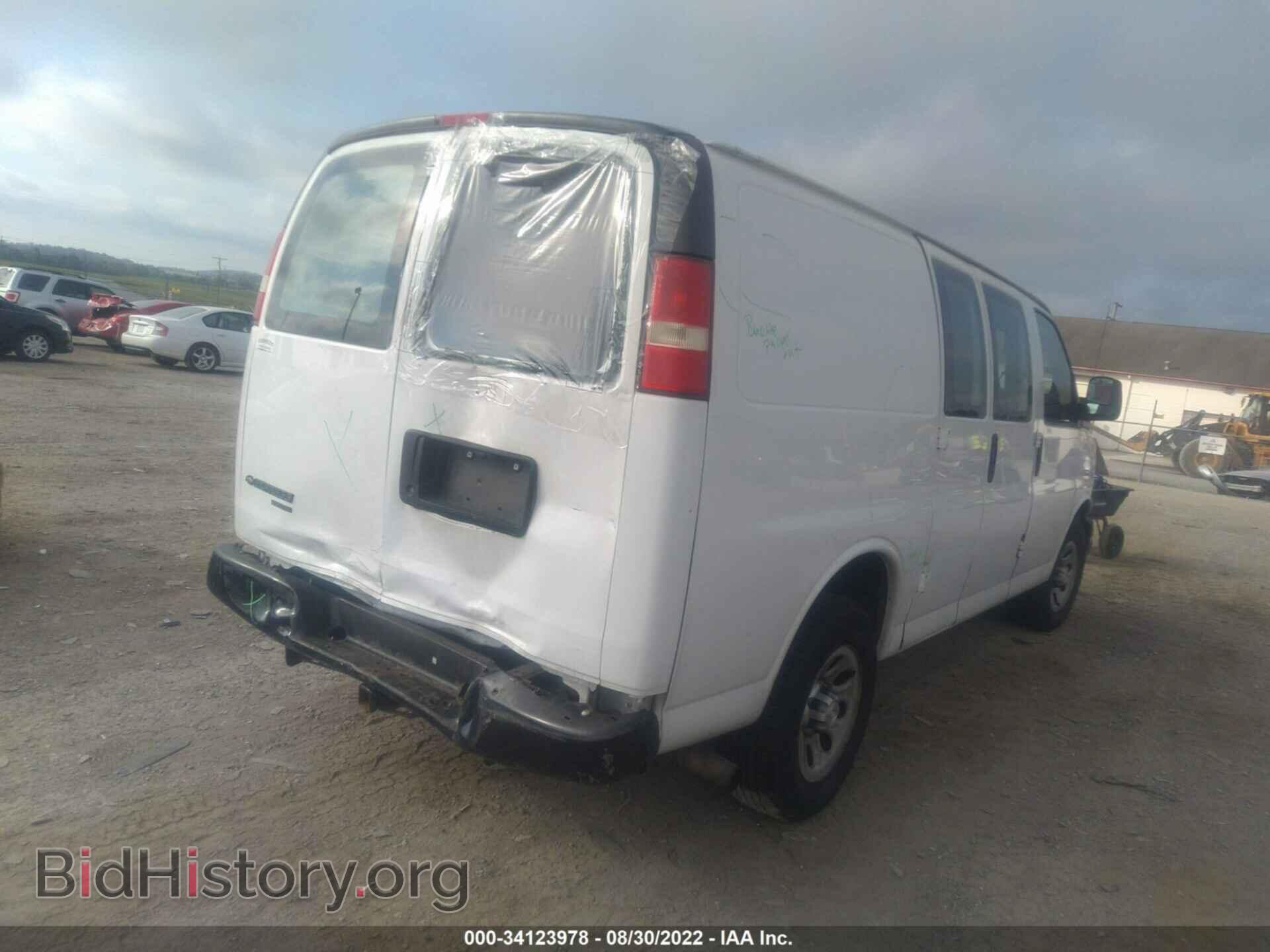 2014 CHEVROLET EXPRESS CARGO VAN - VIN: 1GCSGAFX6E1180049 - Фото 4