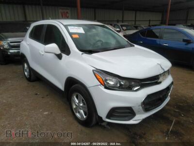 2020 Chevrolet TRAX LS, white — VIN KL7CJKSBXLB042007, IAAI