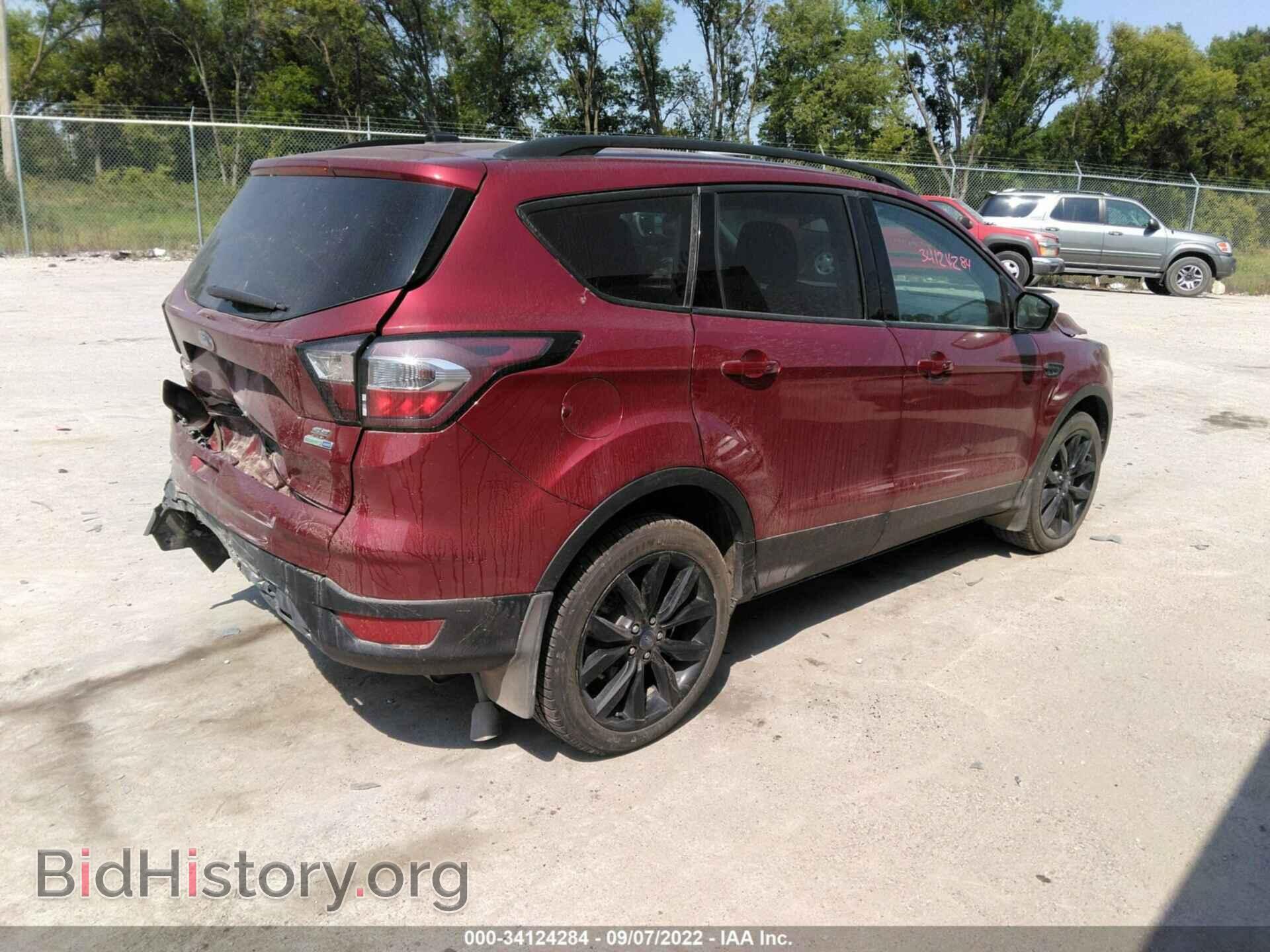 2017 FORD ESCAPE - VIN: 1FMCU9G99HUD59020 - Фото 4