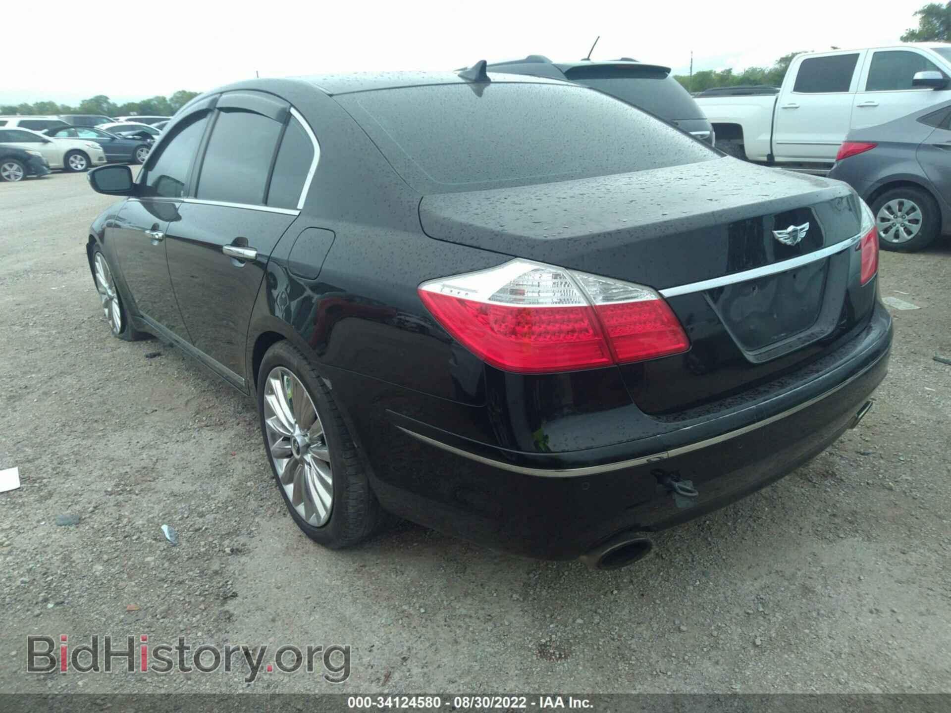 2011 HYUNDAI GENESIS - VIN: KMHGC4DF8BU124262 - Фото 3