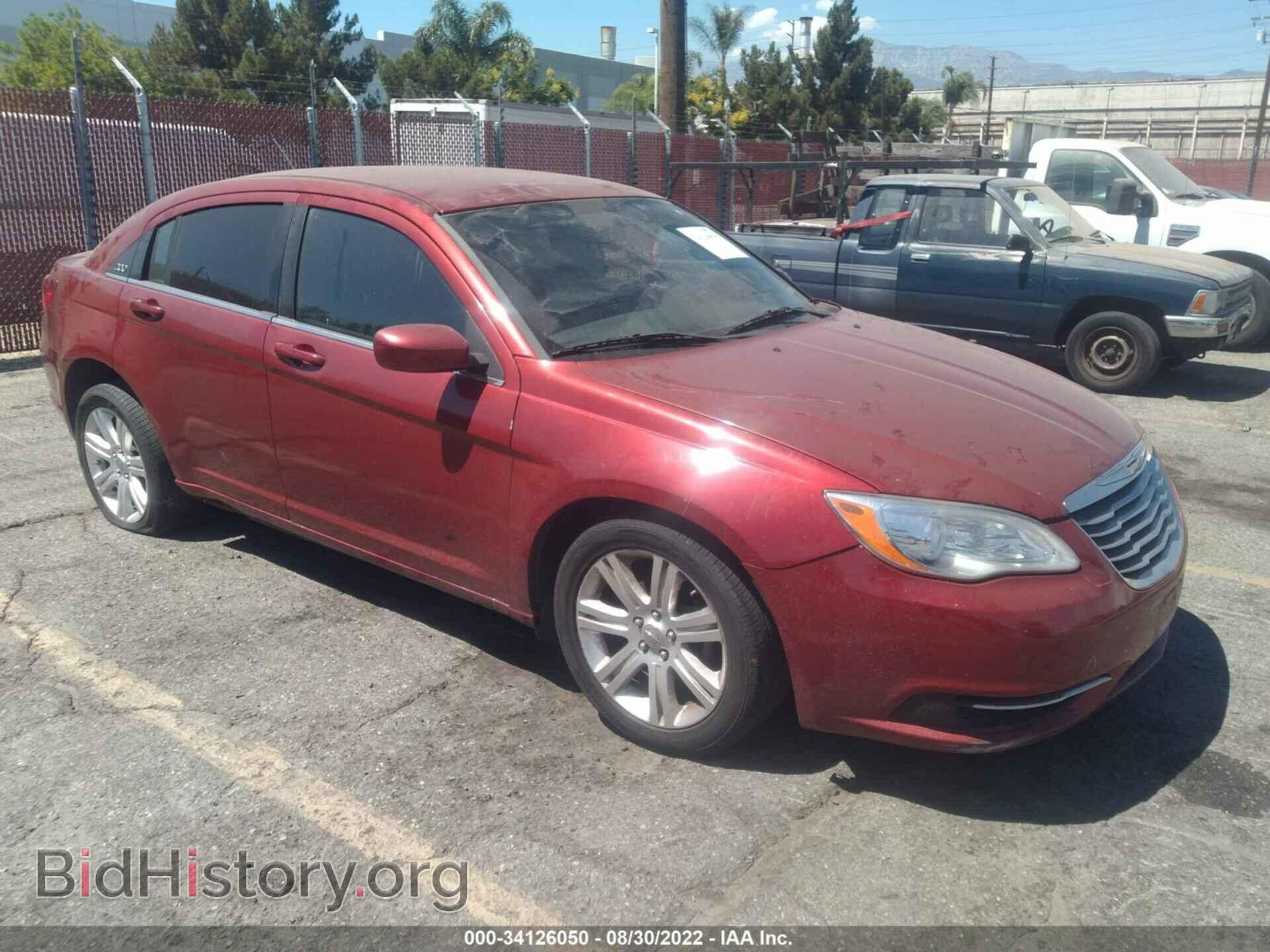 Photo 1C3CCBAB3DN735410 - CHRYSLER 200 2013