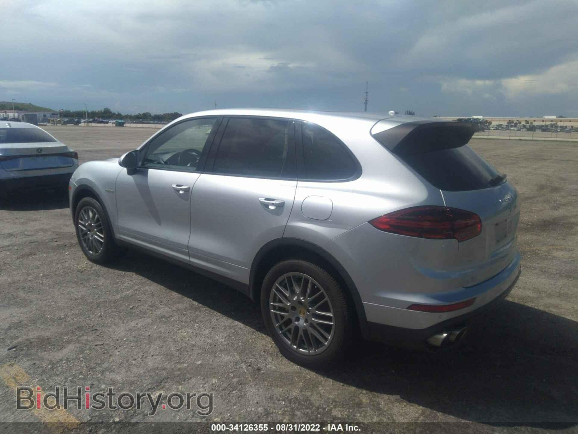2016 PORSCHE CAYENNE - VIN: WP1AE2A27GLA63704 - Фото 3