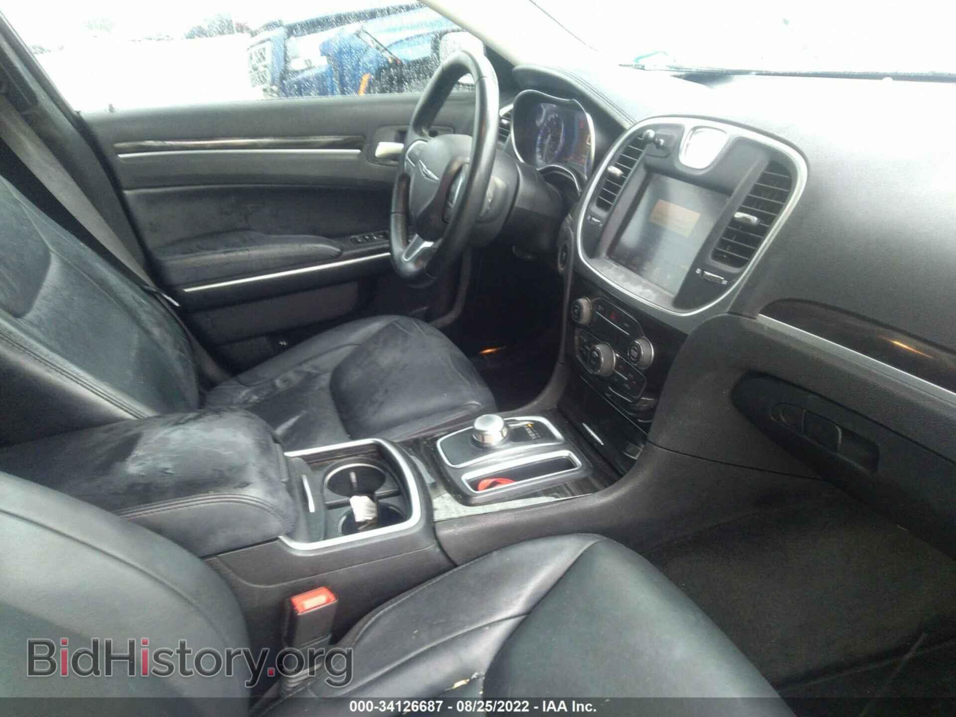 2015 CHRYSLER 300 - VIN: 2C3CCAAG1FH930066 - Фото 5