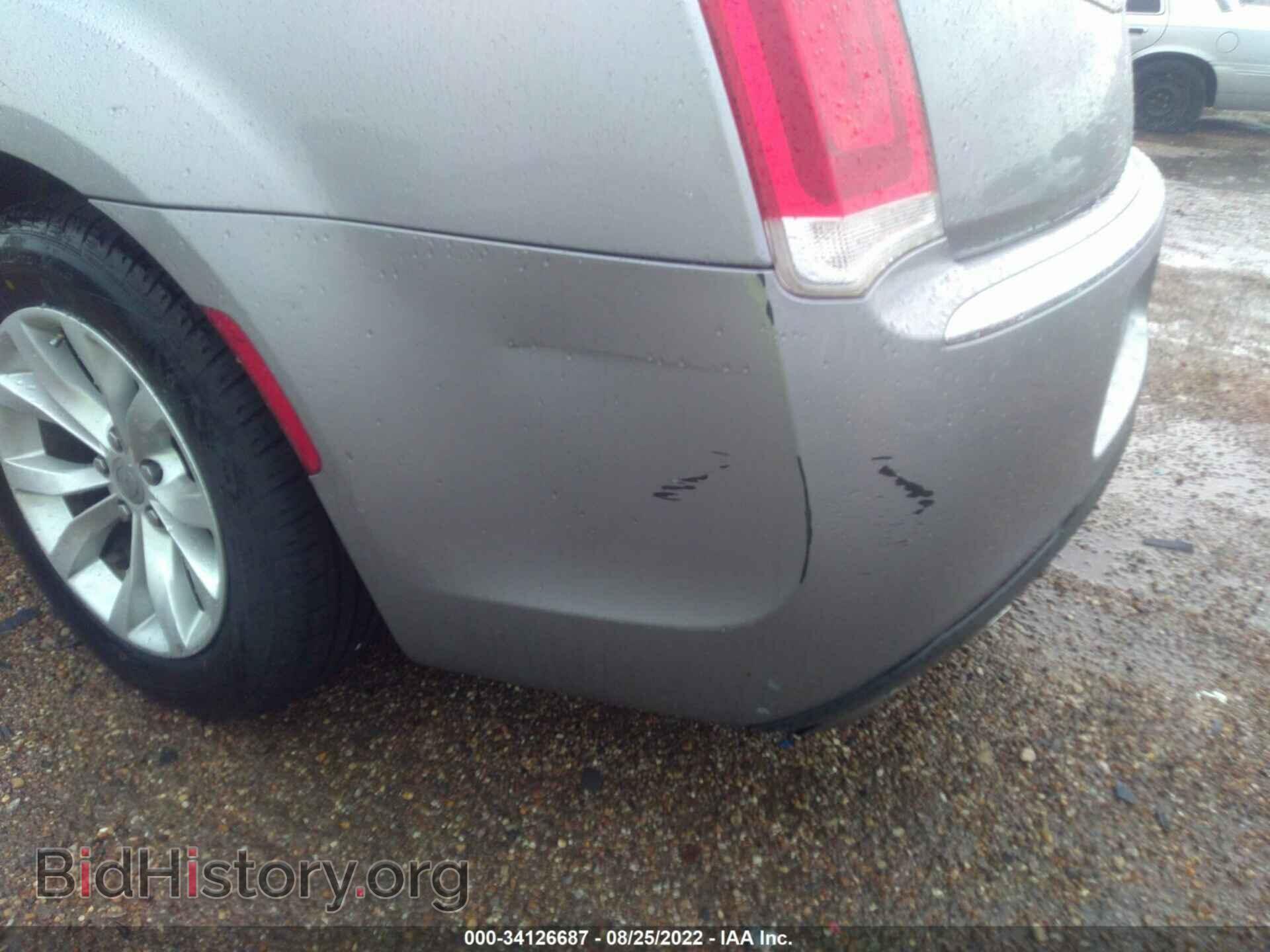 2015 CHRYSLER 300 - VIN: 2C3CCAAG1FH930066 - Фото 6