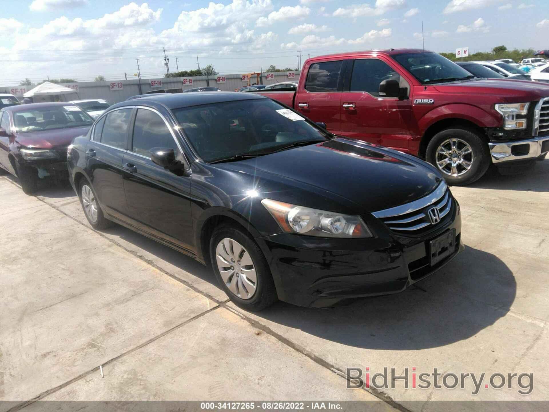 Photo 1HGCP2F33CA090556 - HONDA ACCORD SDN 2012