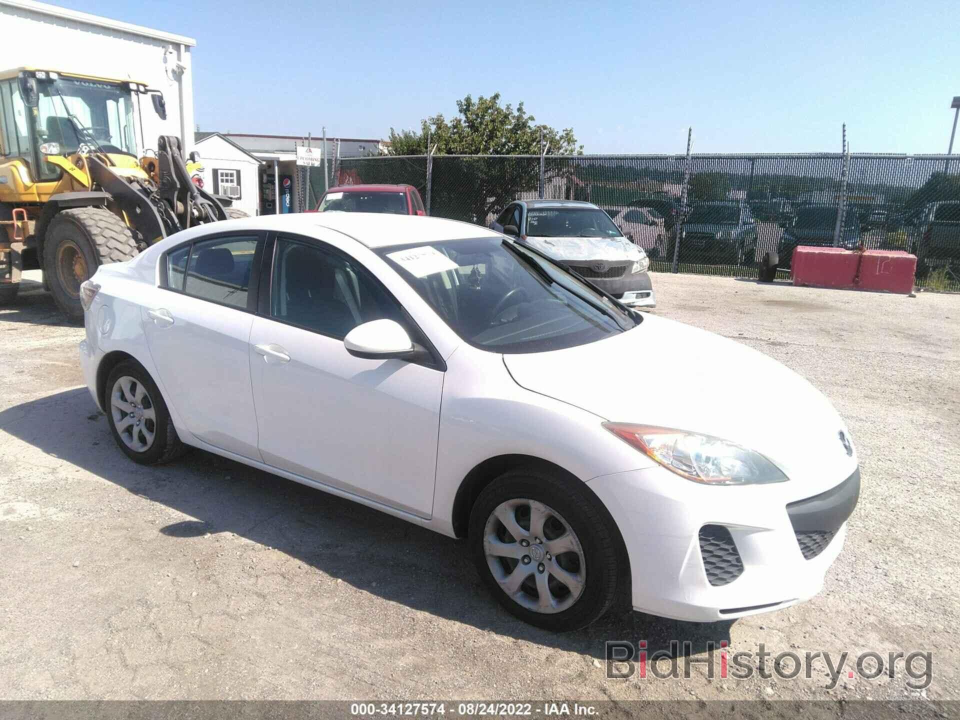 Photo JM1BL1UPXD1772700 - MAZDA MAZDA3 2013