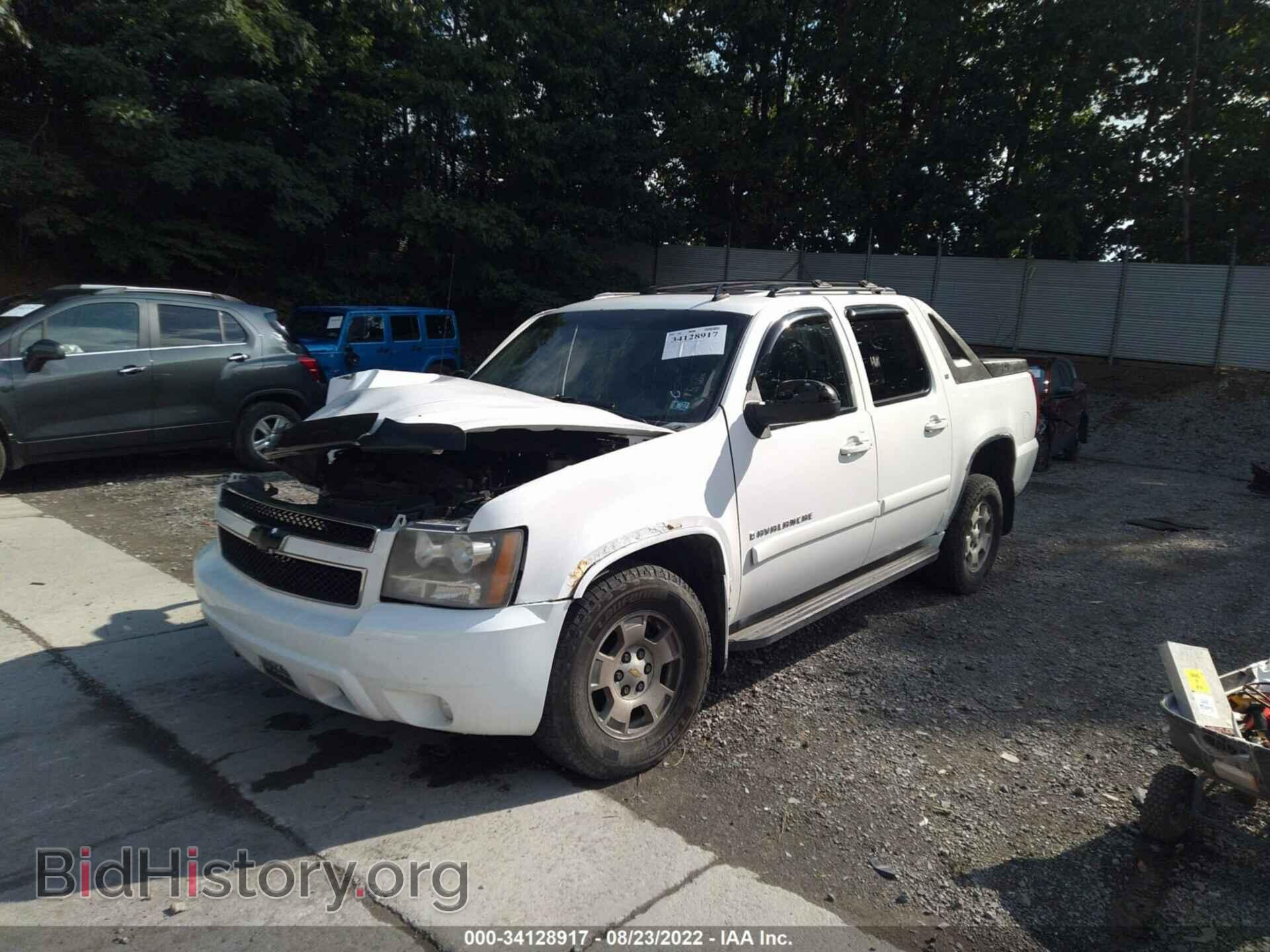 2009 CHEVROLET AVALANCHE - VIN: 3GNFK22009G176463 - Фото 2