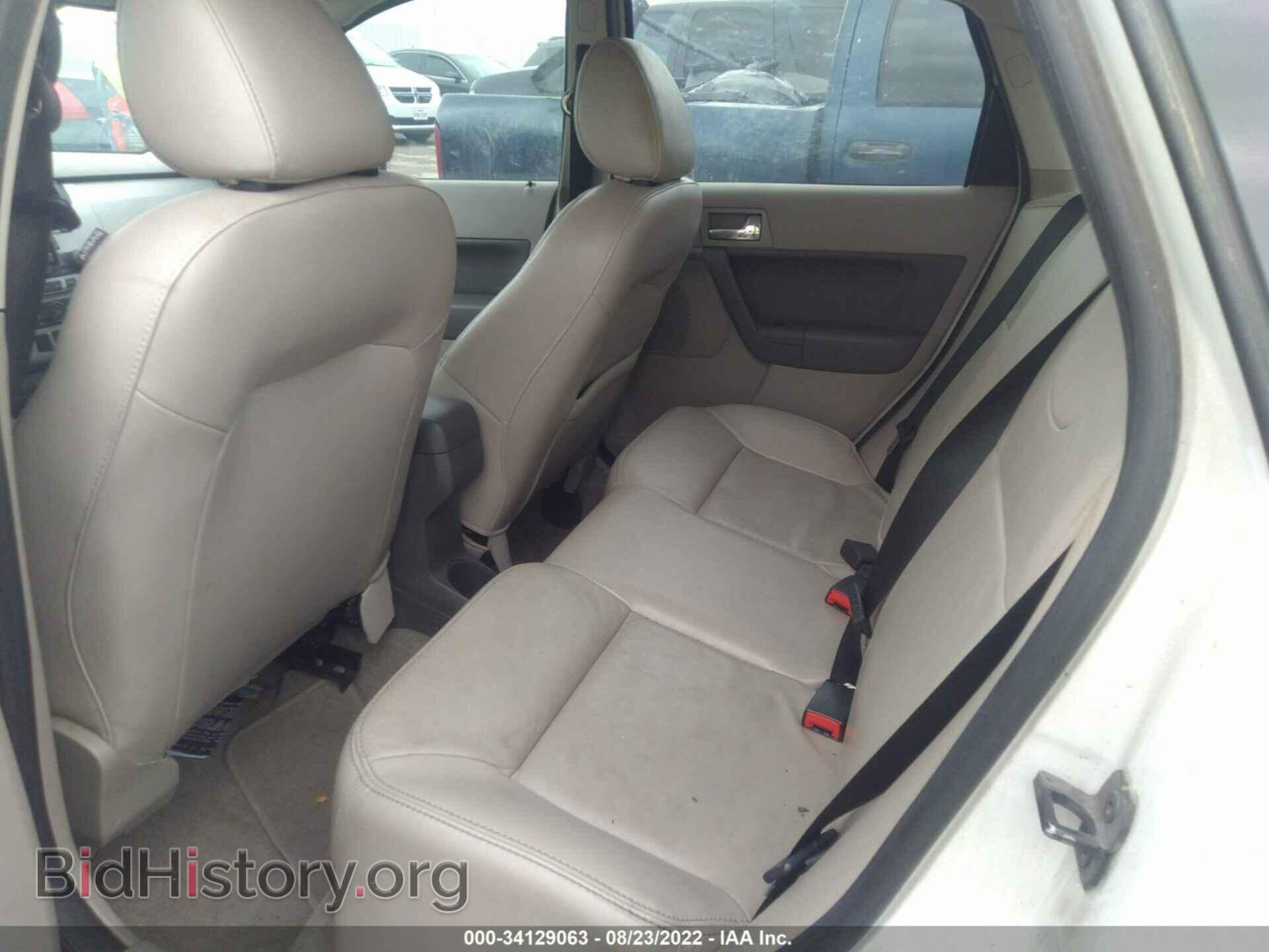 2009 FORD FOCUS - VIN: 1FAHP37N39W111532 - Photo 8