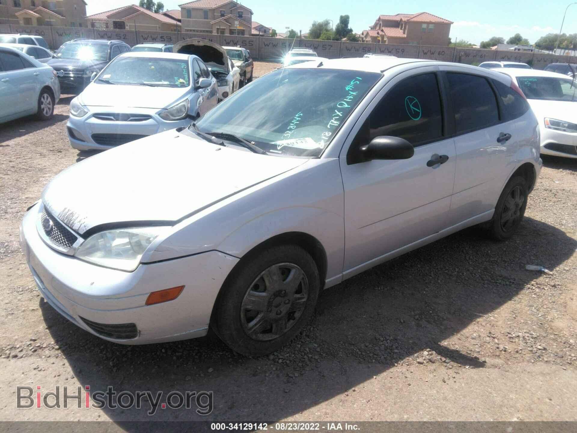 2007 FORD FOCUS - VIN: 1FAHP37N17W328445 - Фото 2