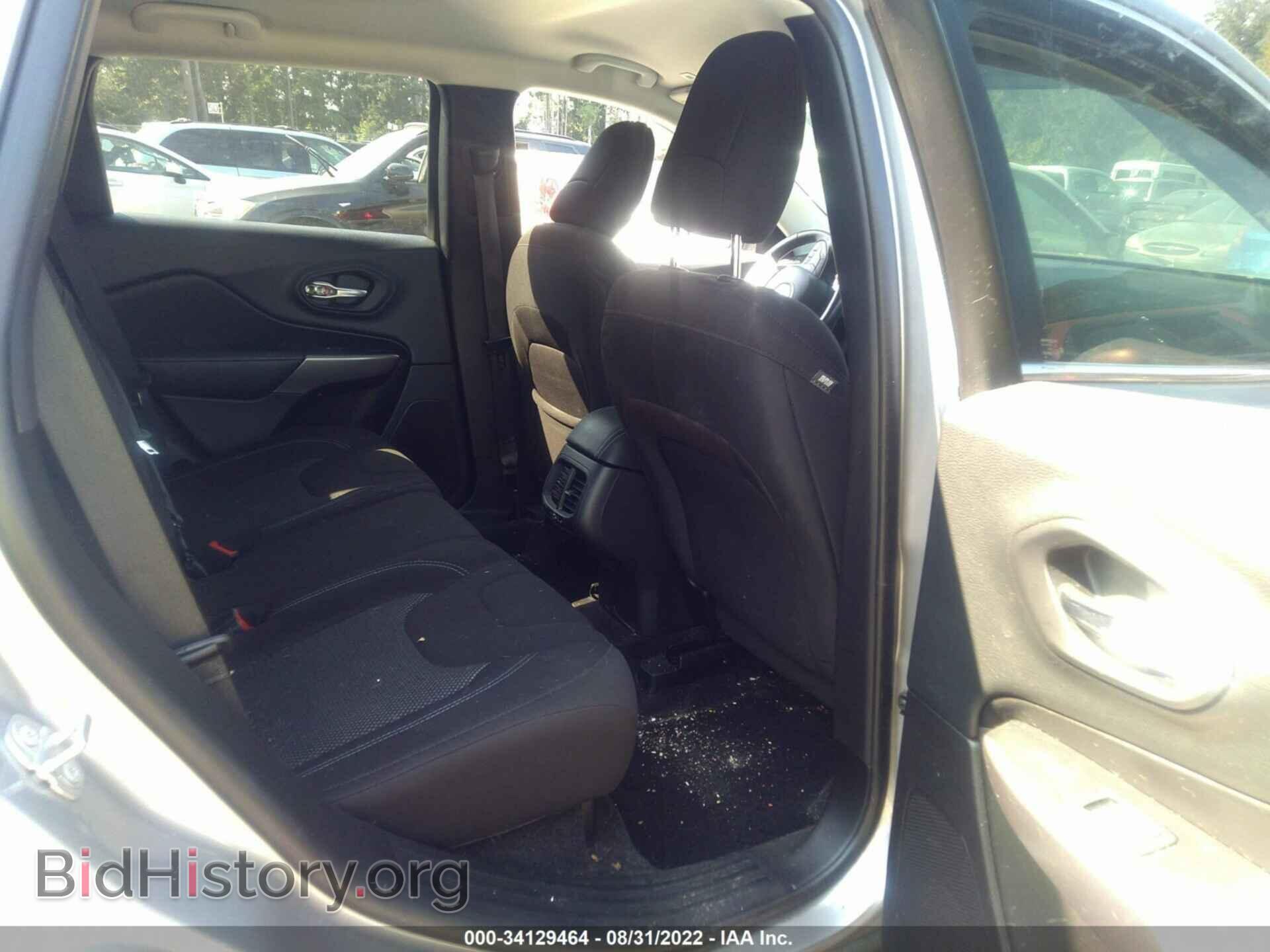 2019 JEEP CHEROKEE - VIN: 1C4PJLCX5KD171408 - Фото 8