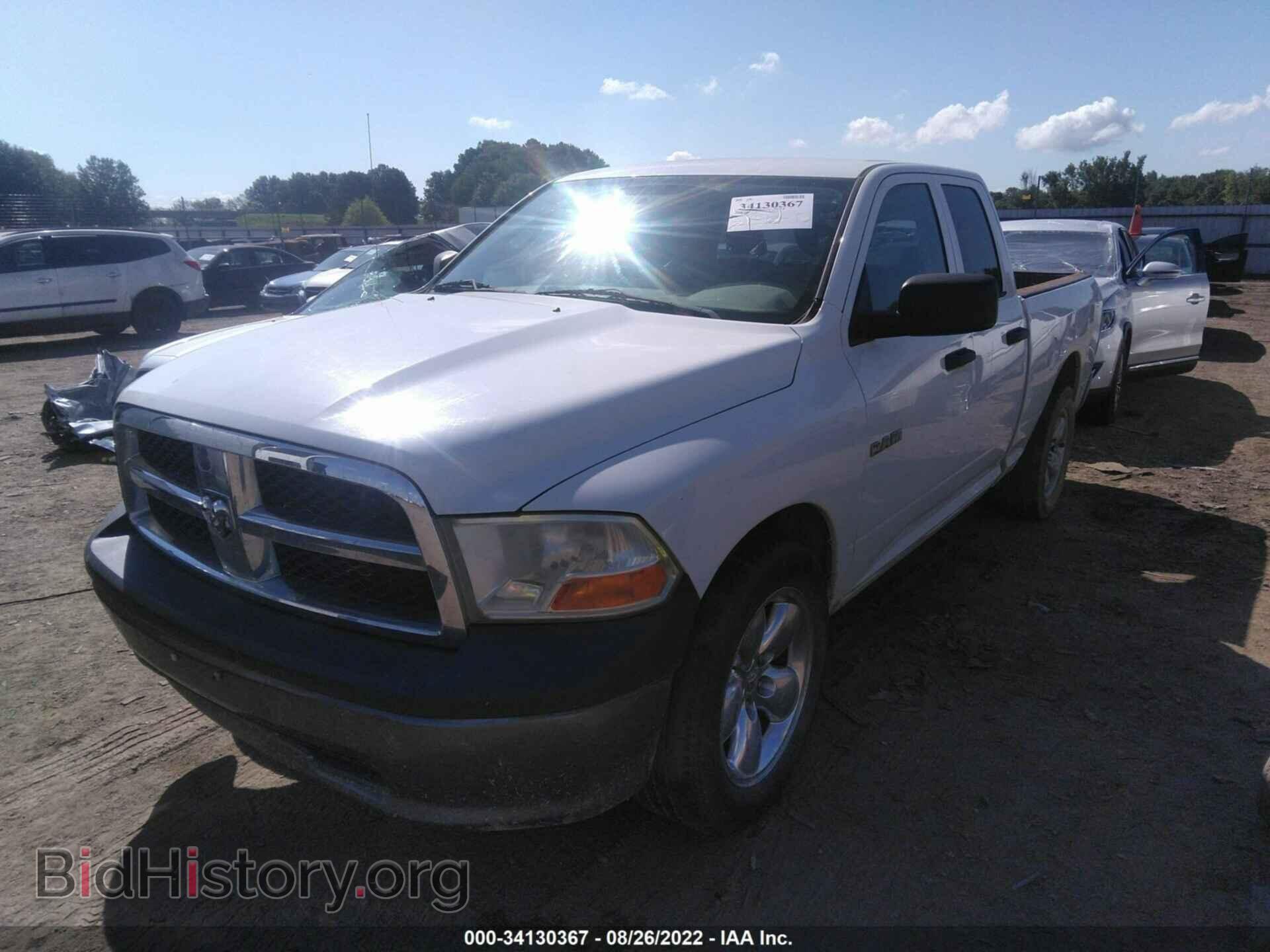 2010 DODGE RAM 1500 - VIN: 1D7RB1GK1AS127060 - Фото 2