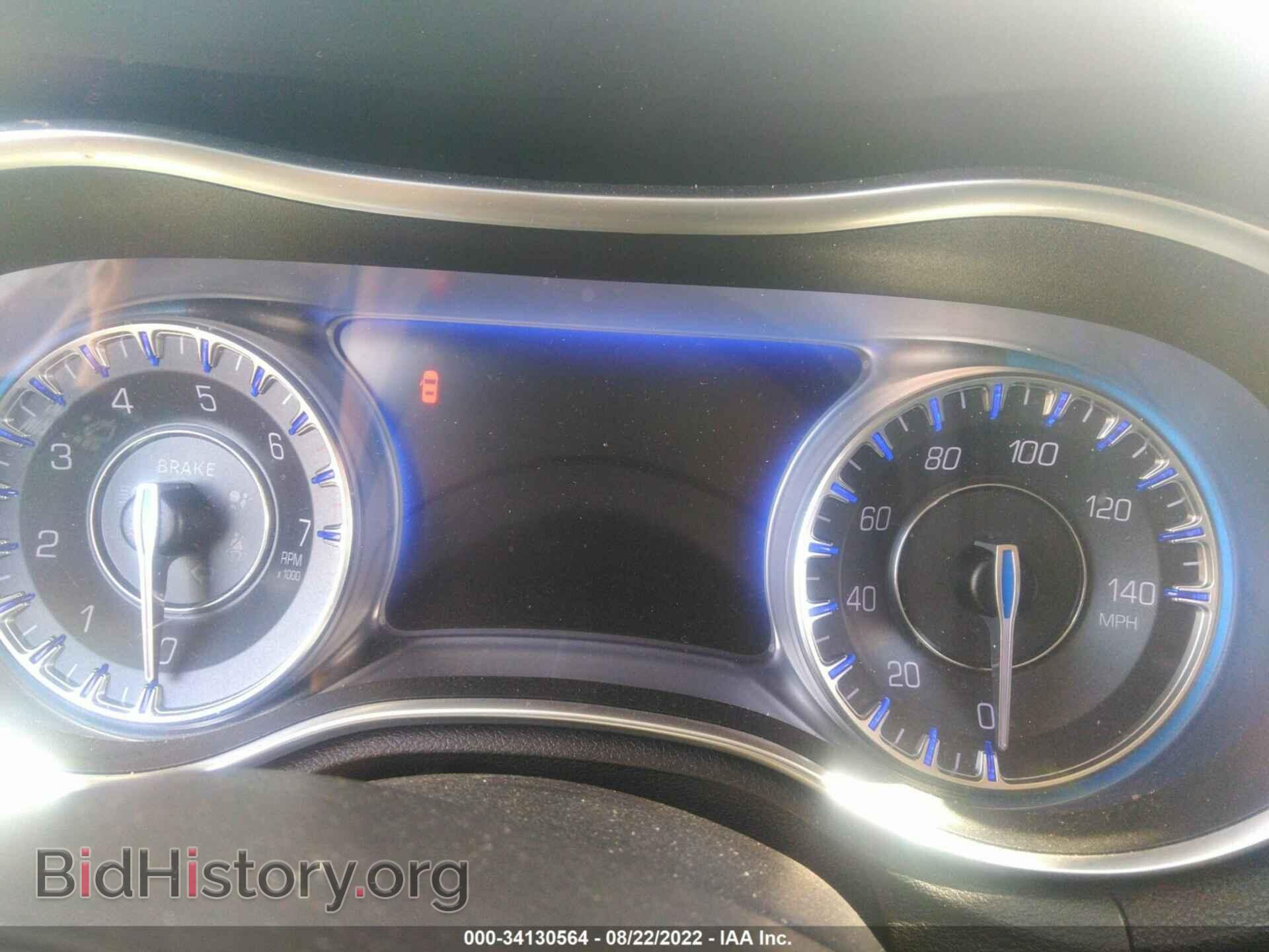 2015 CHRYSLER 300 - VIN: 2C3CCAAG6FH893967 - Фото 7