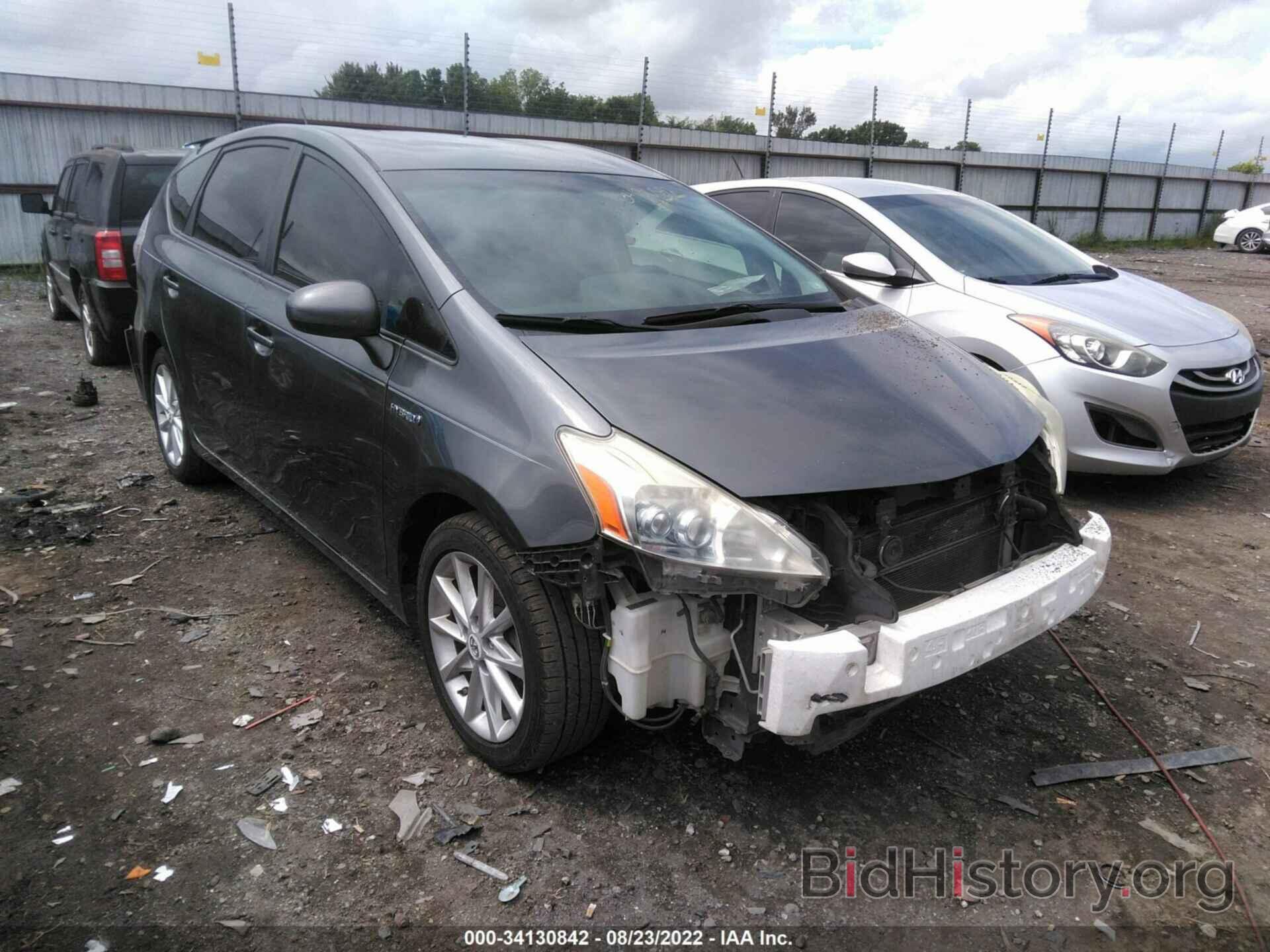 Photo JTDZN3EUXD3201849 - TOYOTA PRIUS V 2013