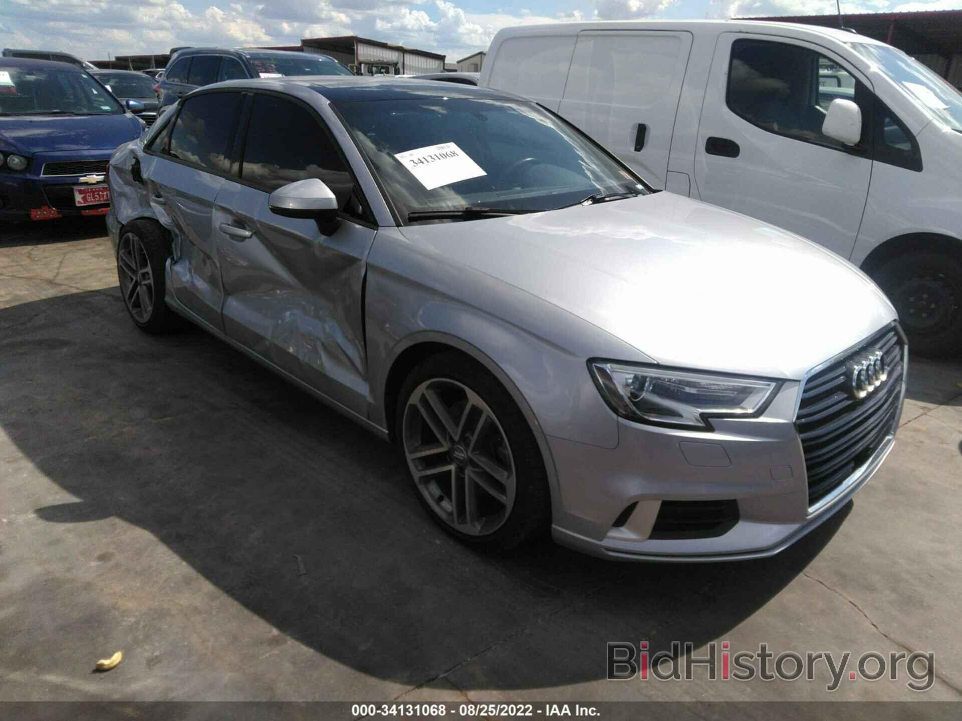 Photo WAUAUGFF4J1034657 - AUDI A3 SEDAN 2018