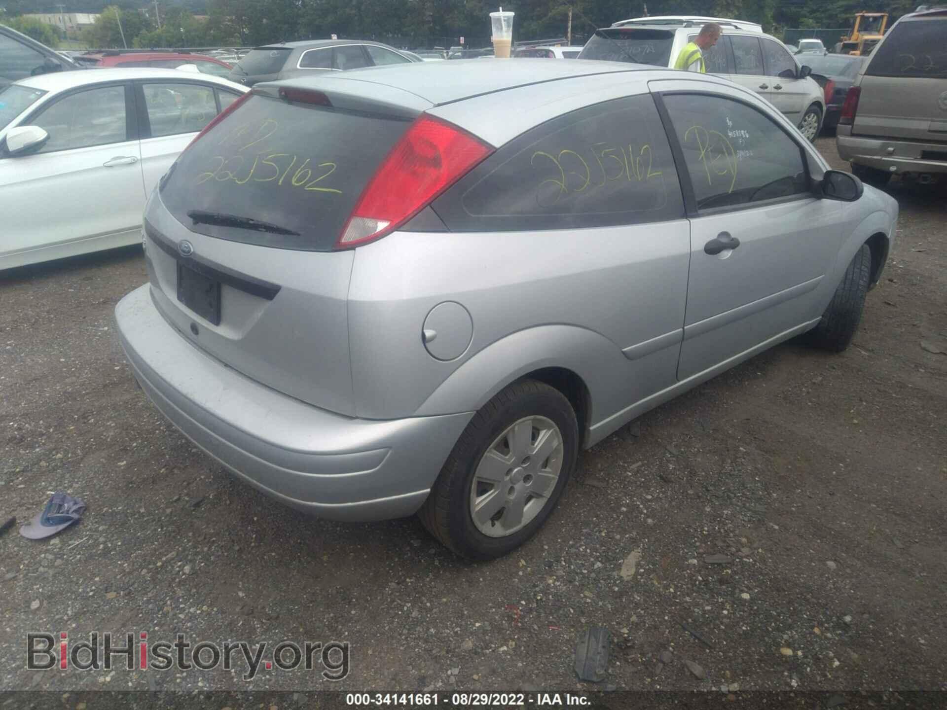2007 FORD FOCUS - VIN: 1FAHP31NX7W271879 - Фото 4