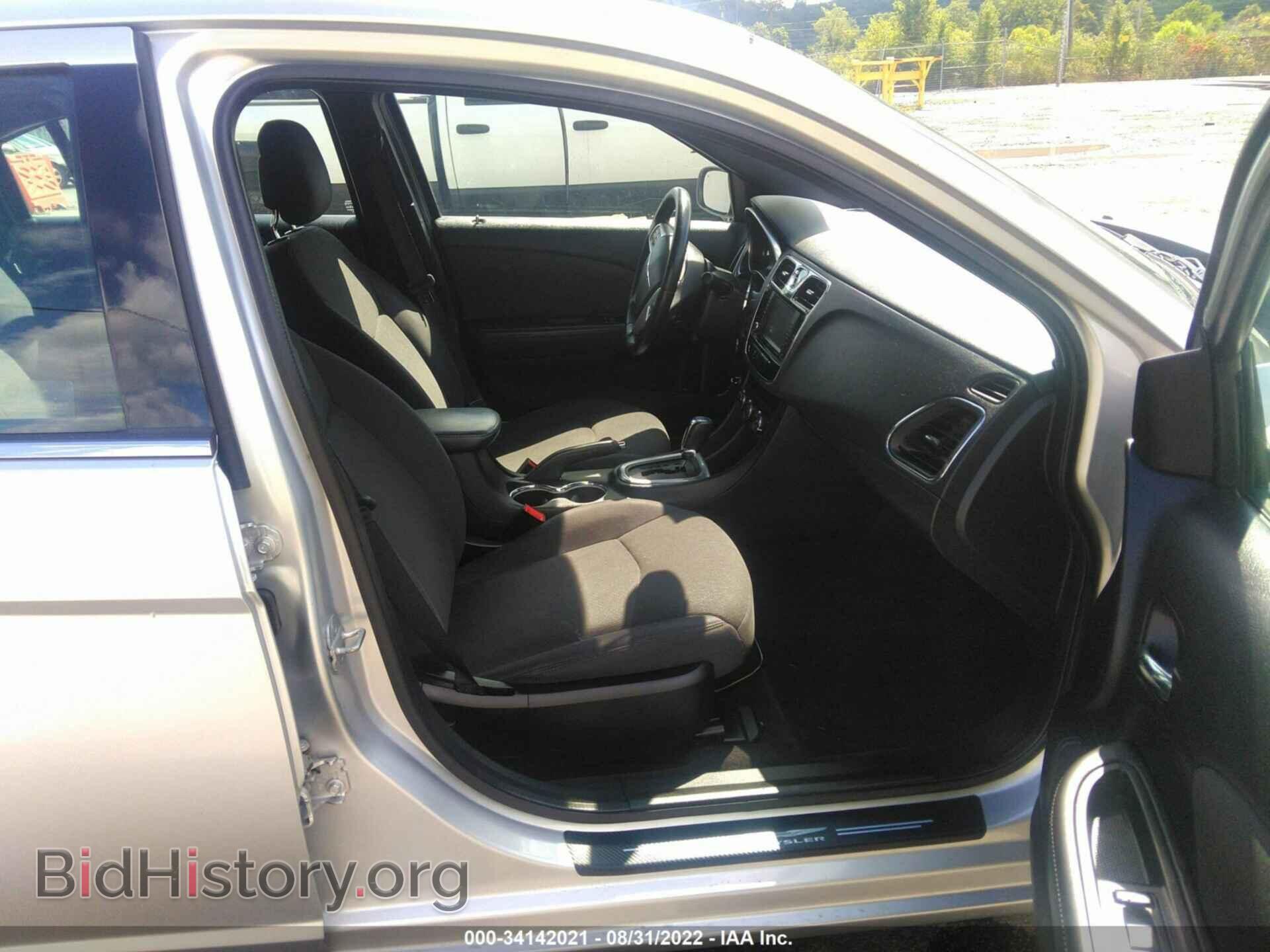 2012 CHRYSLER 200 - VIN: 1C3CCBBG1CN268156 - Photo 5
