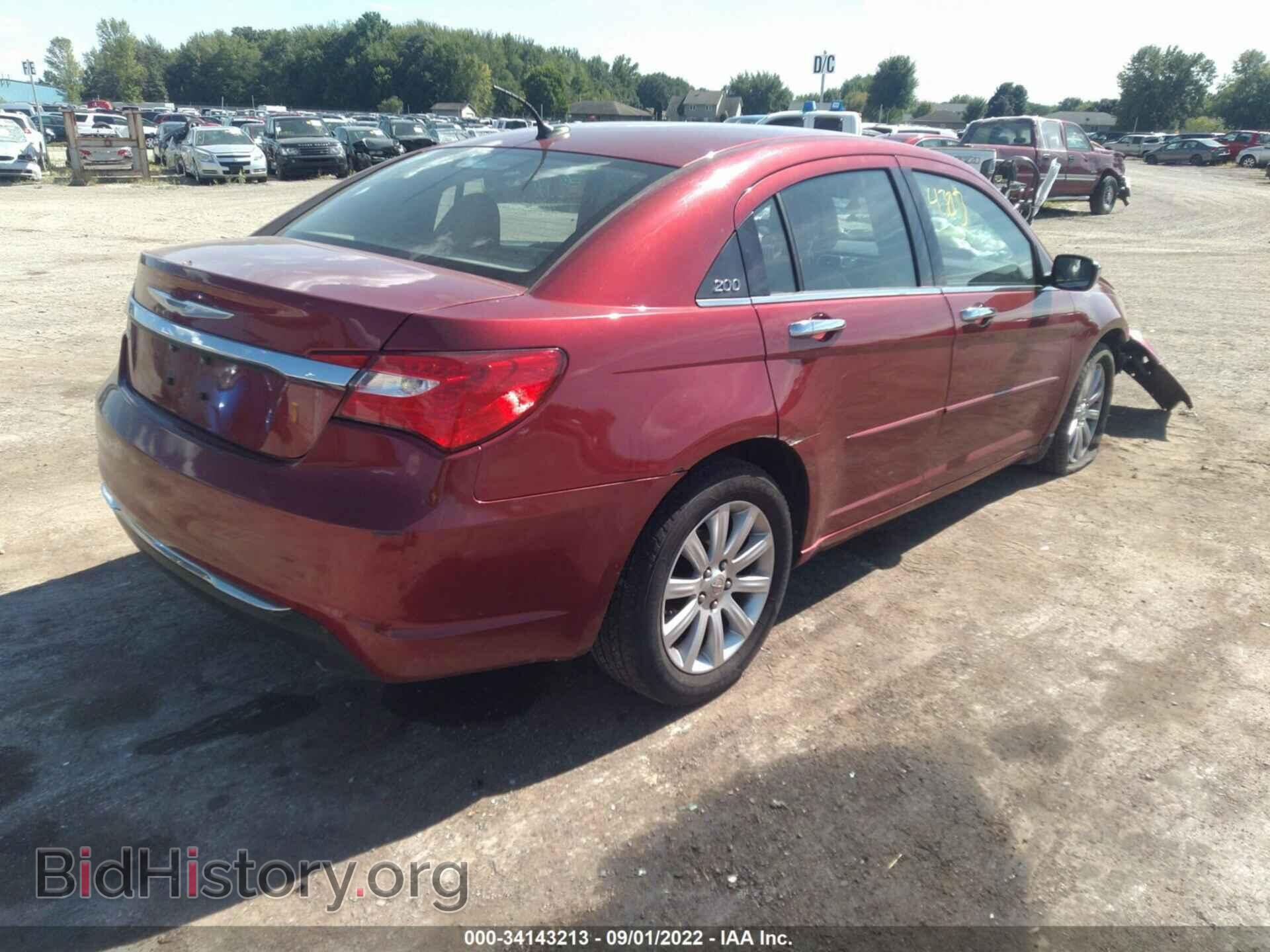 2013 CHRYSLER 200 - VIN: 1C3CCBCG0DN567668 - Фото 4