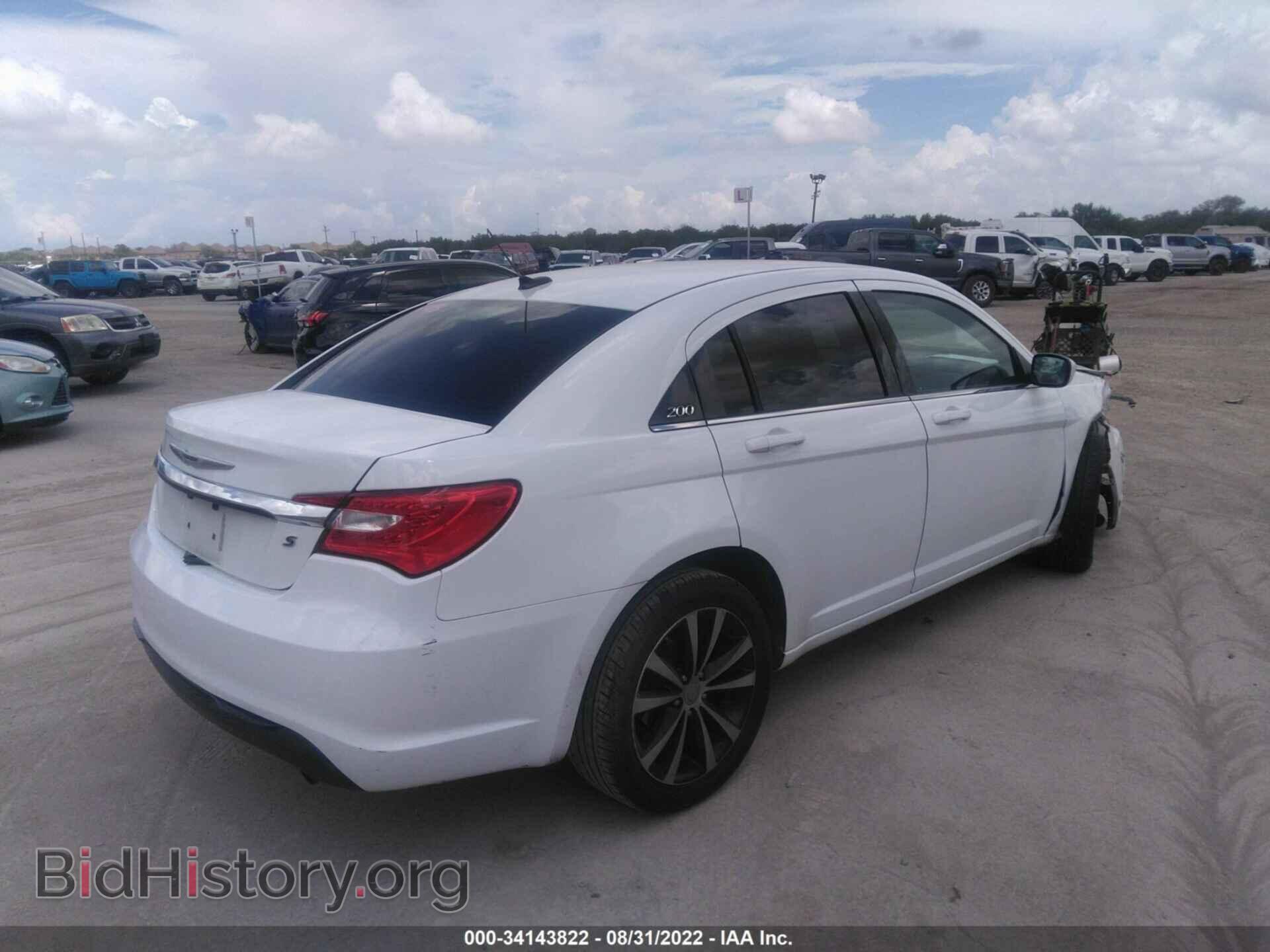 2013 CHRYSLER 200 - VIN: 1C3CCBBB4DN525705 - Фото 4