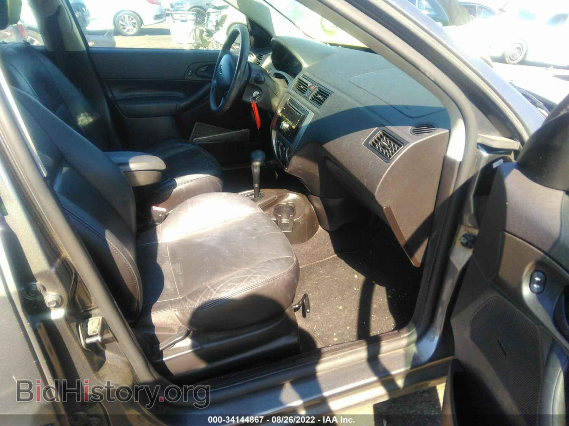 2006 FORD FOCUS - VIN: 1FAHP37N56W153602 - Фото 5