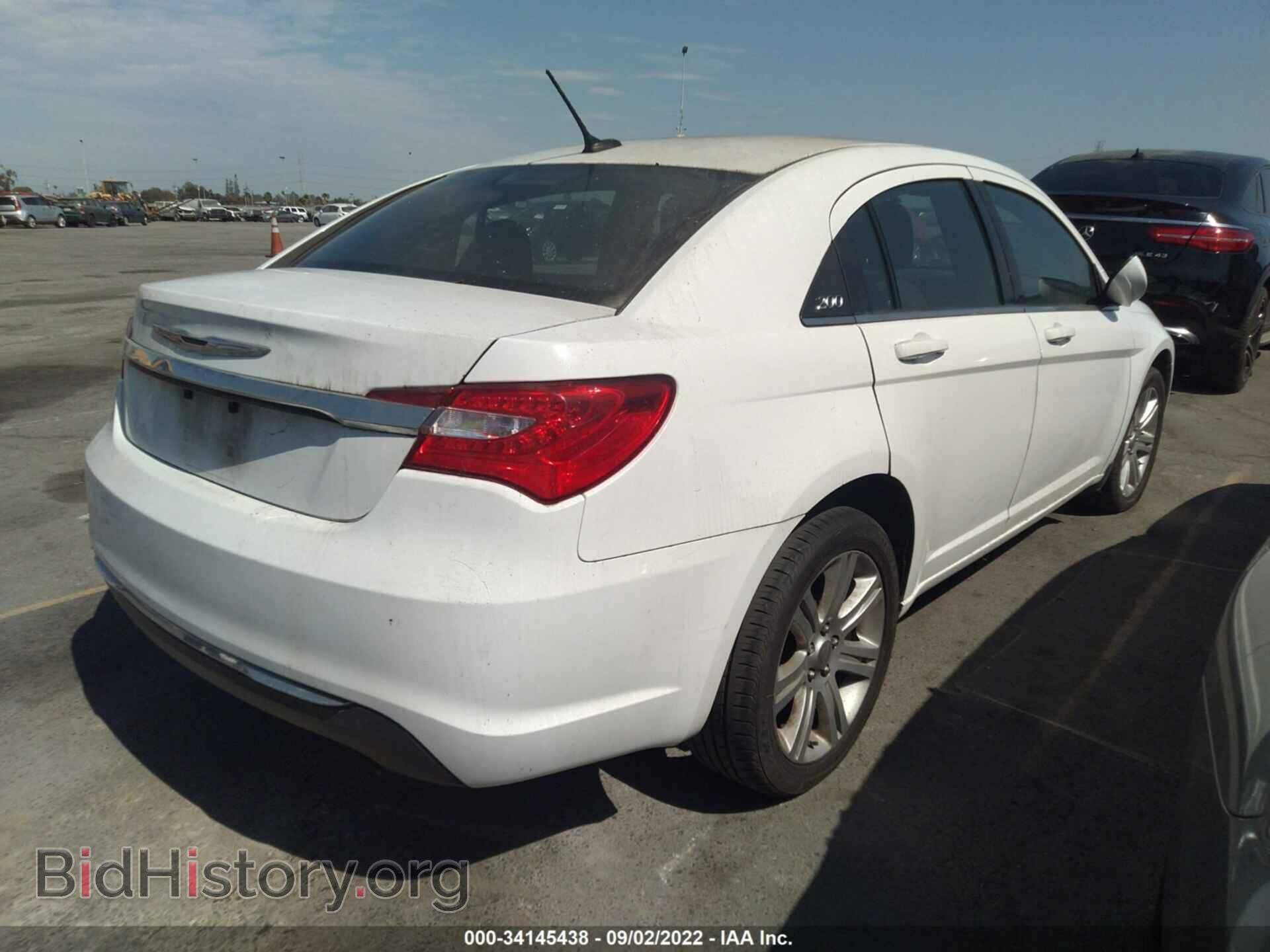 2013 CHRYSLER 200 - VIN: 1C3CCBBB8DN765324 - Photo 4