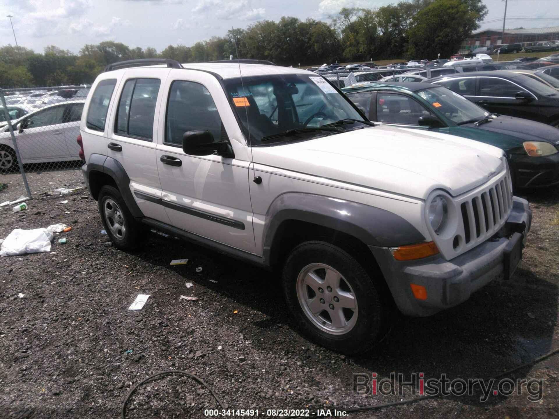 Photo 1J4GL48K36W144001 - JEEP LIBERTY 2006