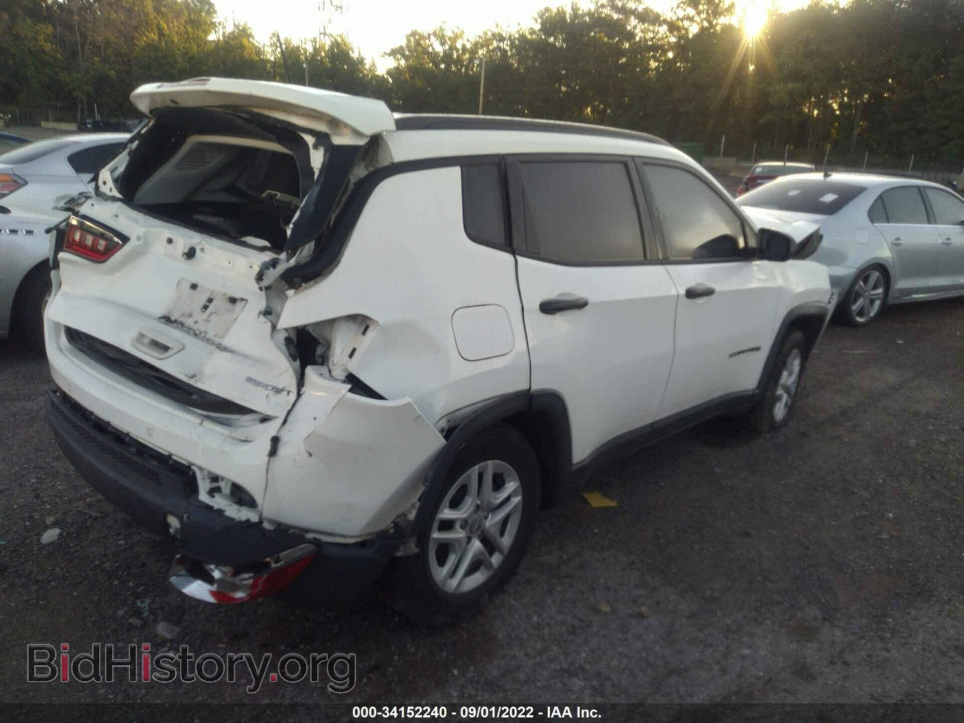 2017 JEEP COMPASS - VIN: 3C4NJCAB0HT652555 - Фото 4