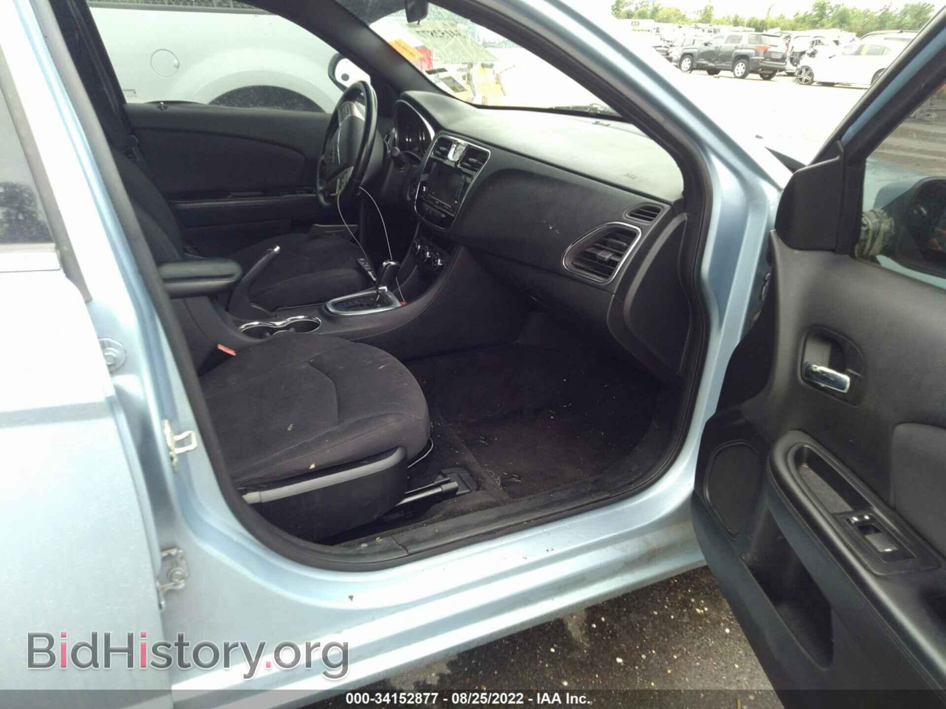 2012 CHRYSLER 200 - VIN: 1C3CCBBB3CN331083 - Фото 5