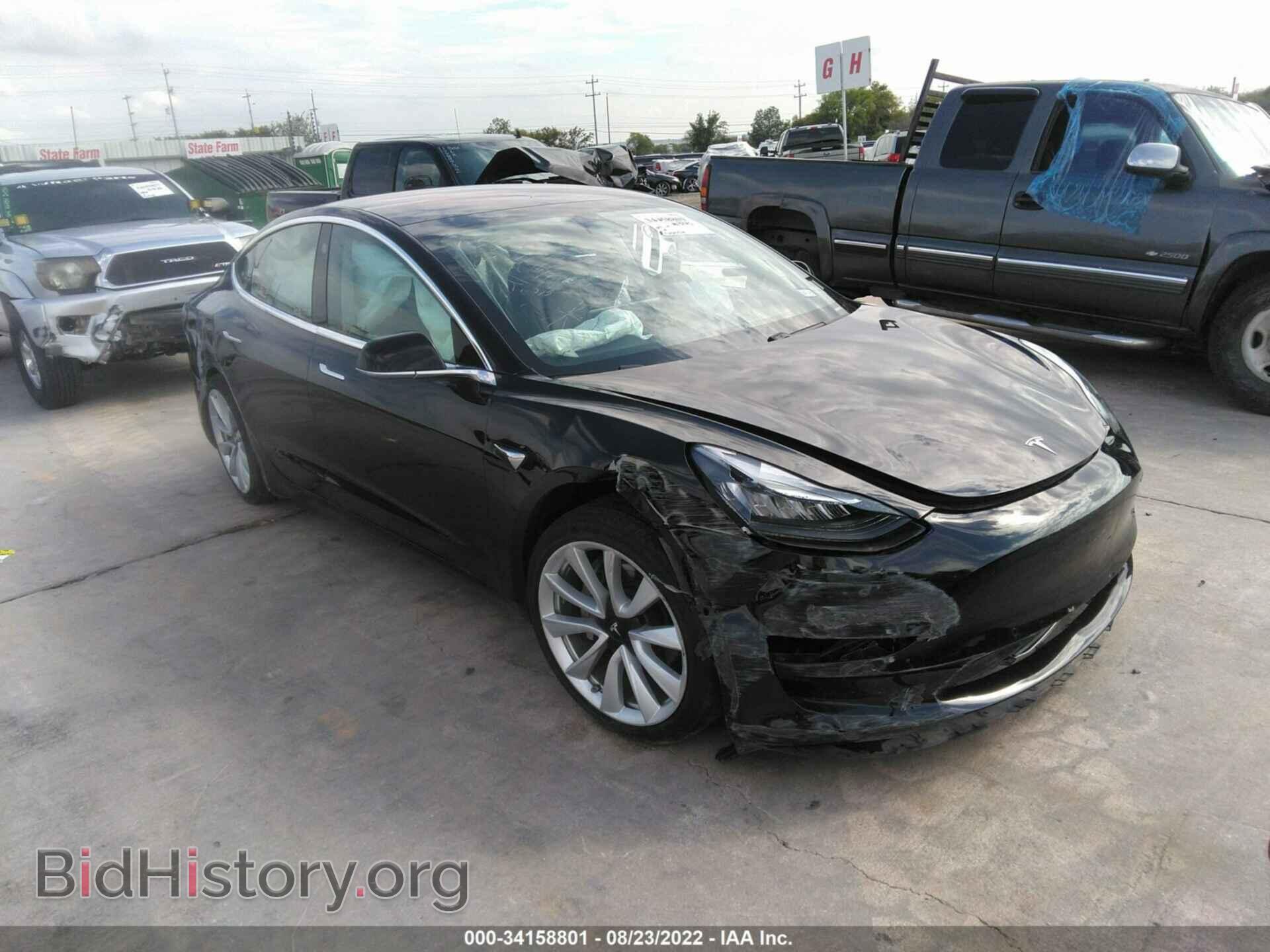 Фотография 5YJ3E1EB9JF184677 - TESLA MODEL 3 2018