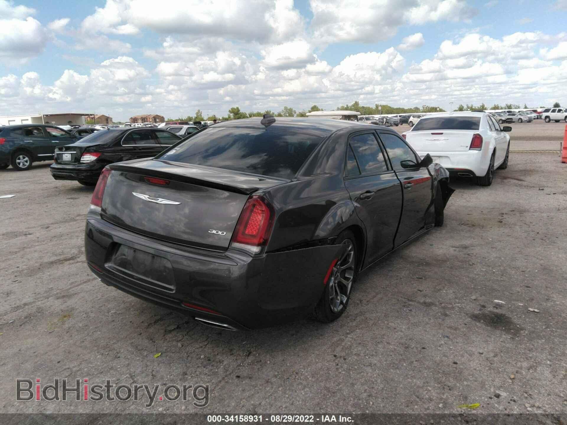 2018 CHRYSLER 300 - VIN: 2C3CCAAG1JH275612 - Фото 4