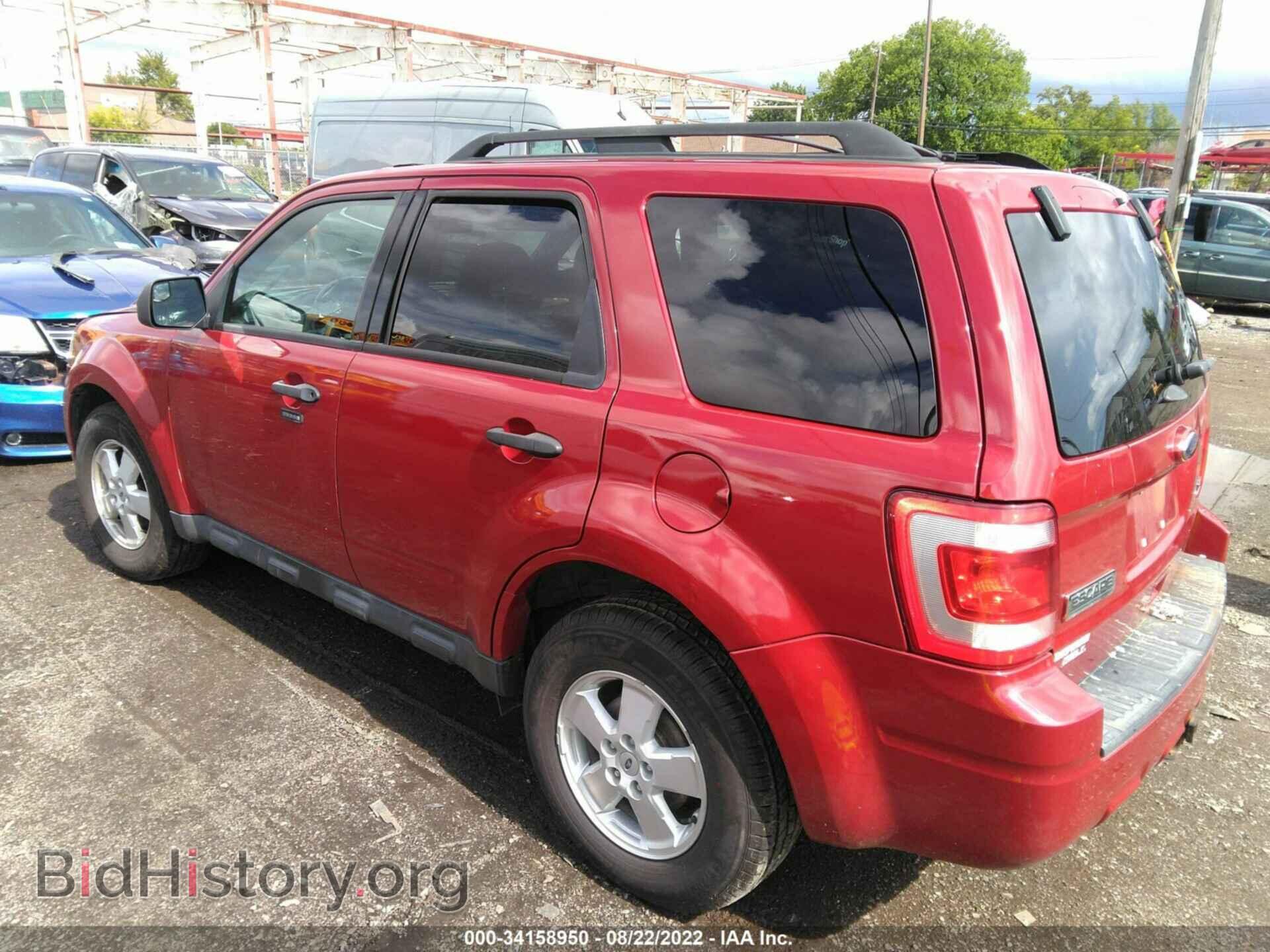2011 FORD ESCAPE - VIN: 1FMCU9DG1BKC01454 - Фото 3