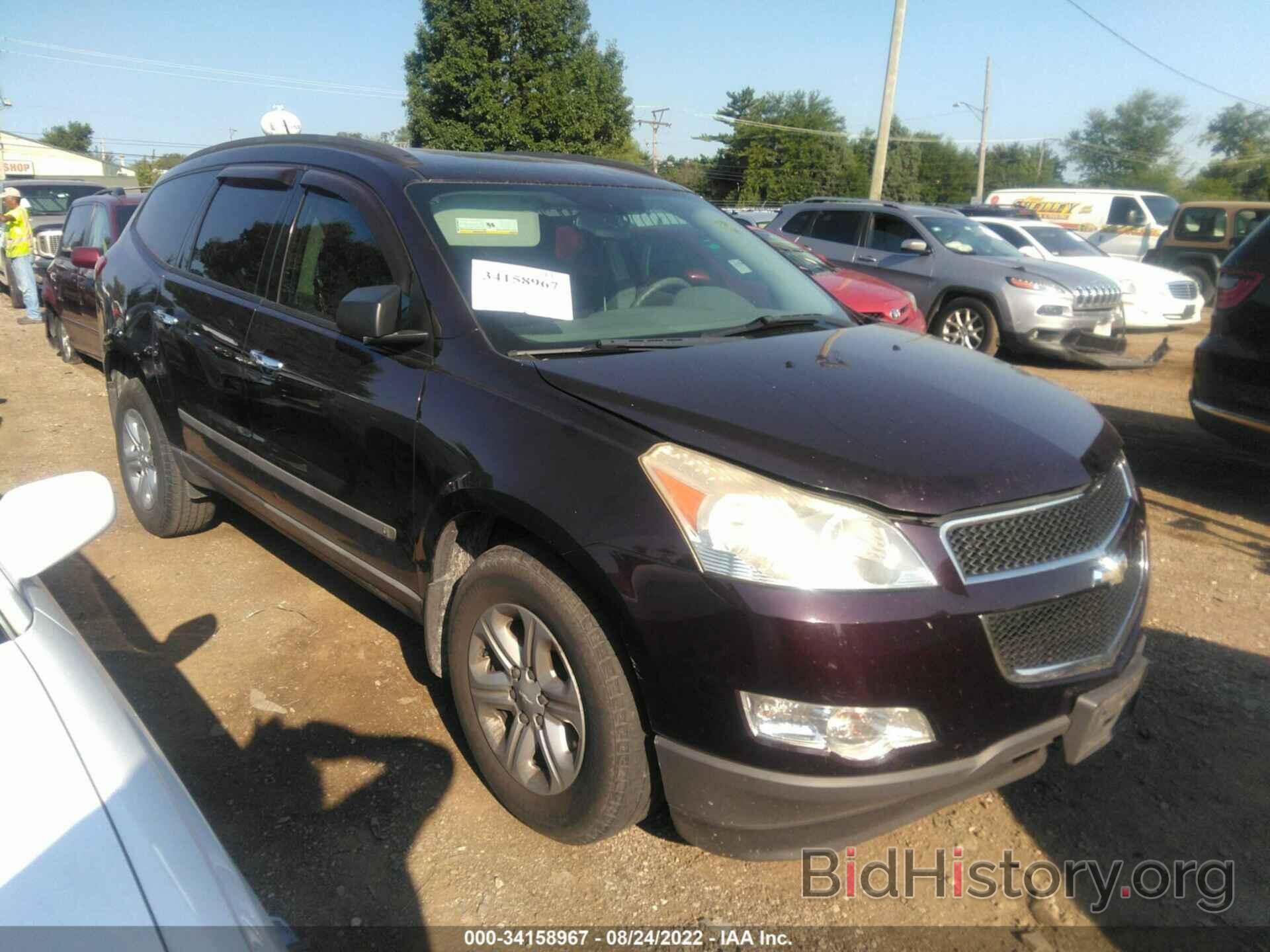 Photo 1GNLREED9AS115933 - CHEVROLET TRAVERSE 2010