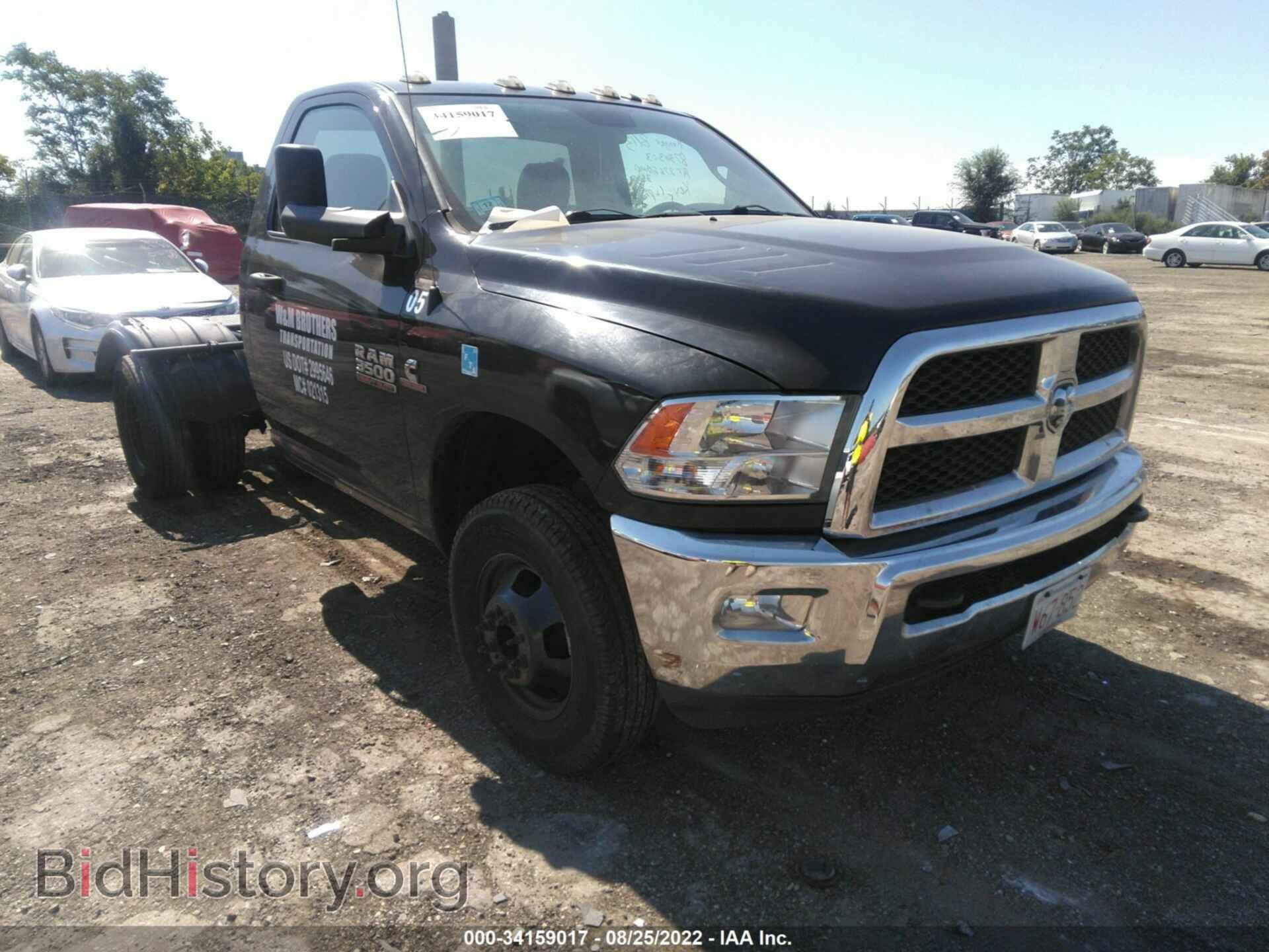 2017 RAM 3500 CHASSIS CAB - VIN: 3C7WRTAL7HG739919 - Photo 2
