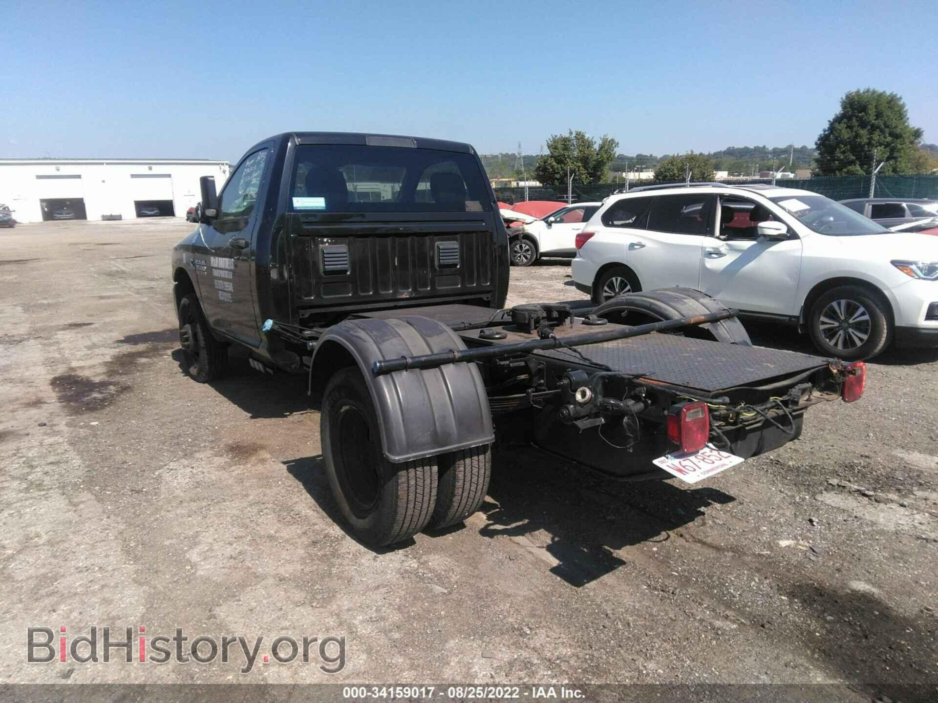 2017 RAM 3500 CHASSIS CAB - VIN: 3C7WRTAL7HG739919 - Photo 4