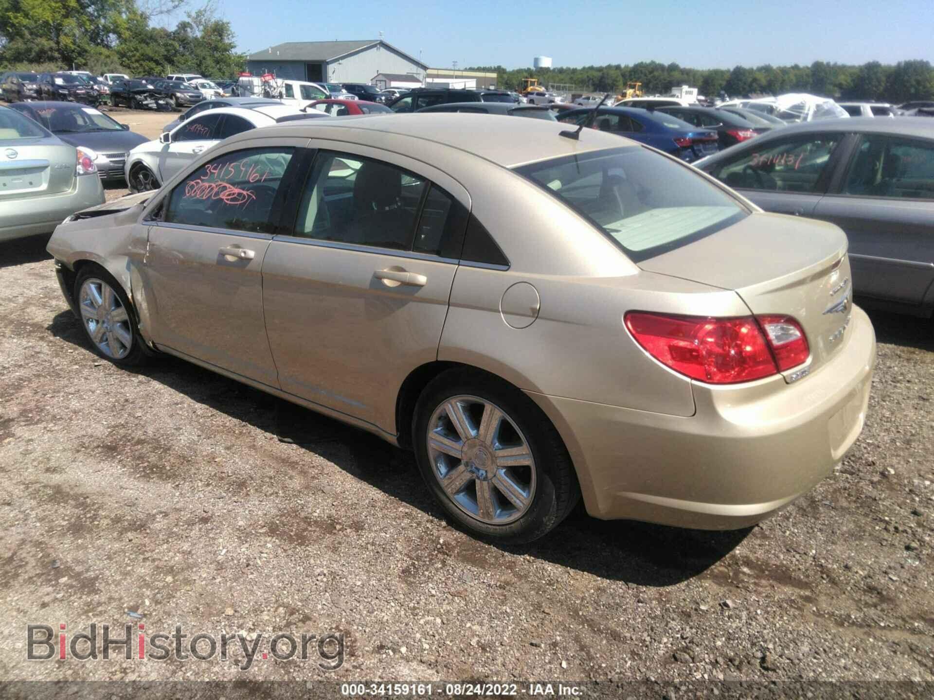 2010 CHRYSLER SEBRING - VIN: 1C3CC5FV1AN142399 - Фото 3