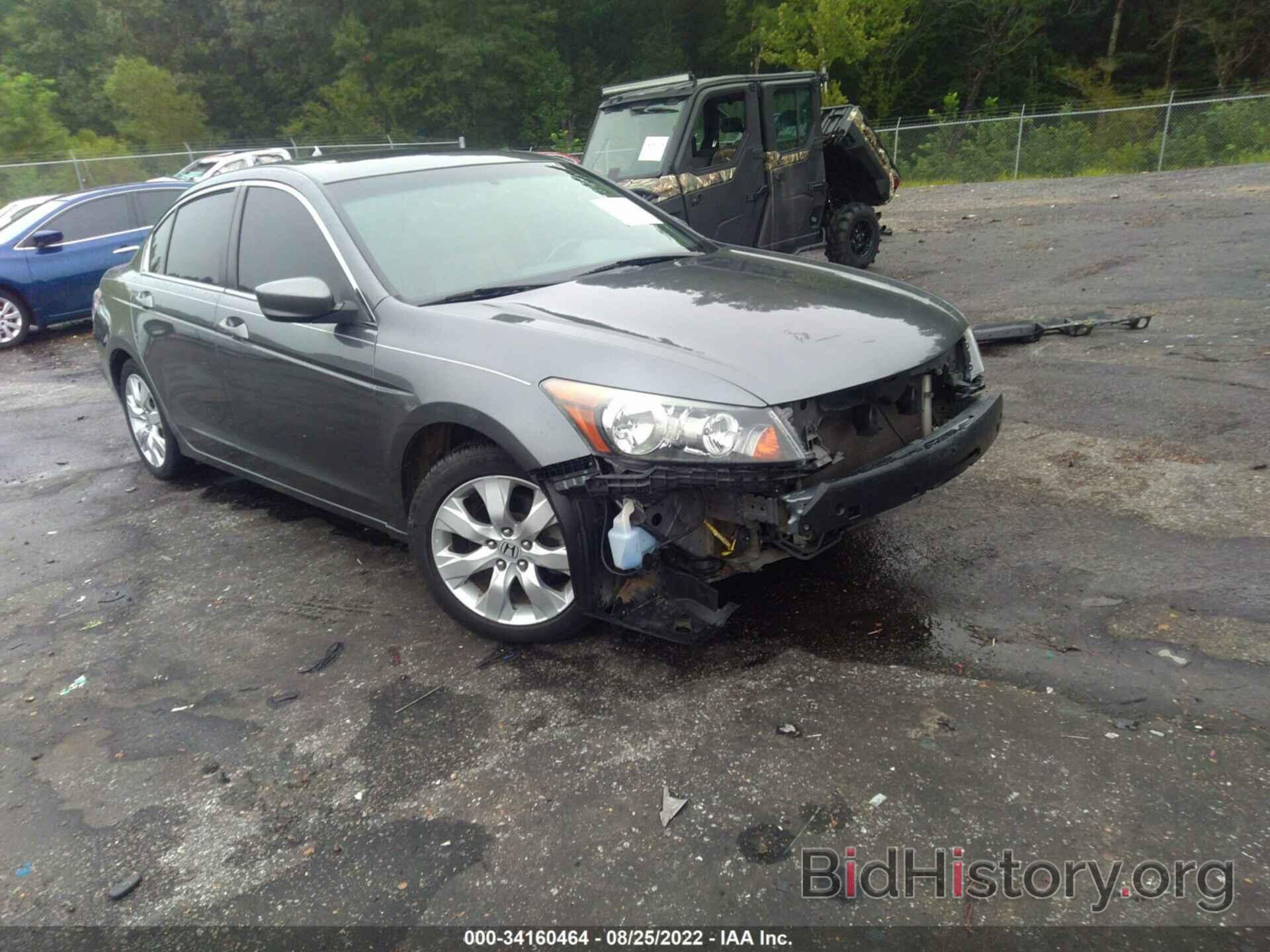 Photo 1HGCP2F80AA020635 - HONDA ACCORD SDN 2010