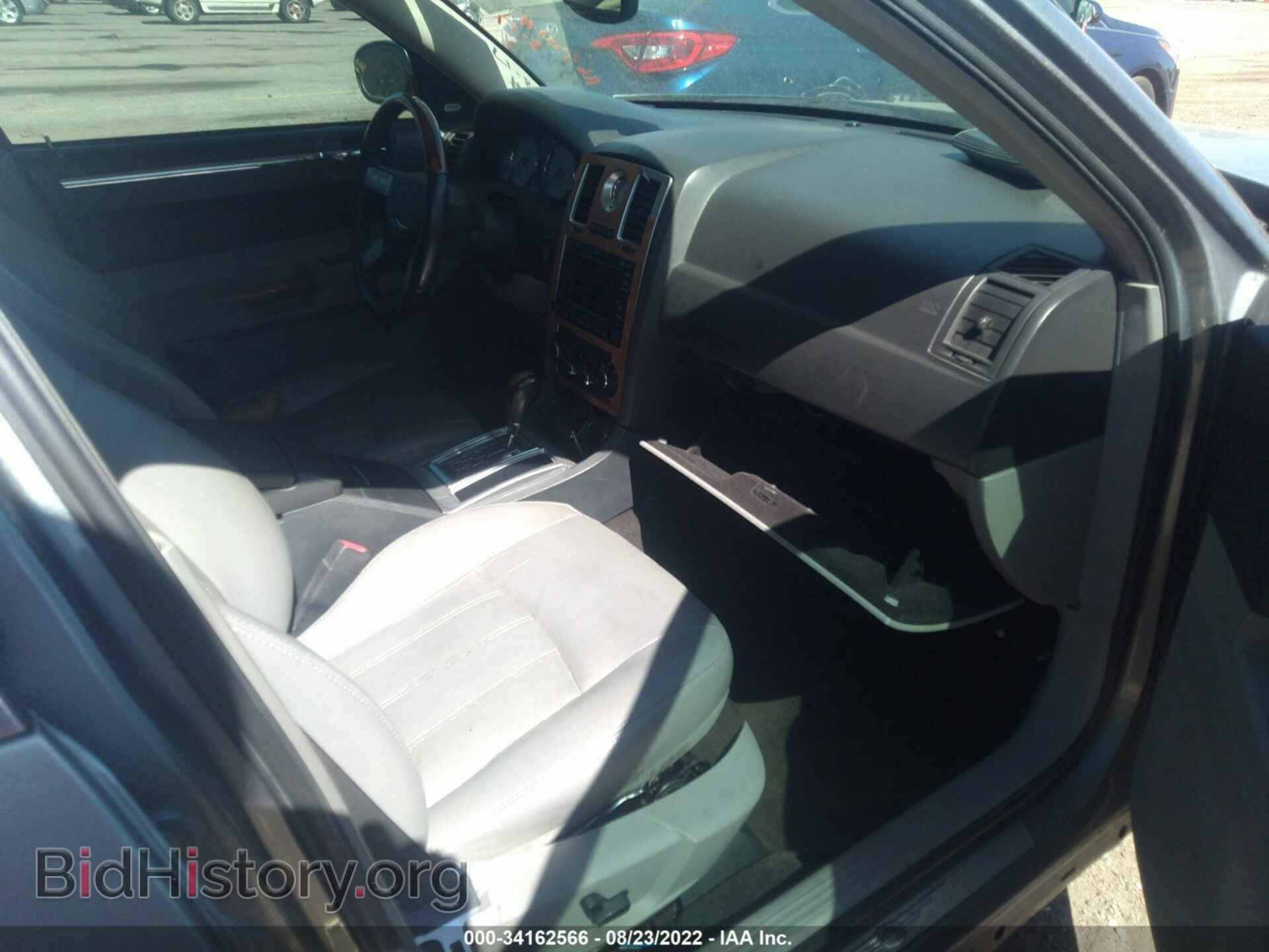 2006 CHRYSLER 300 - VIN: 2C3LA63H86H299616 - Фото 5