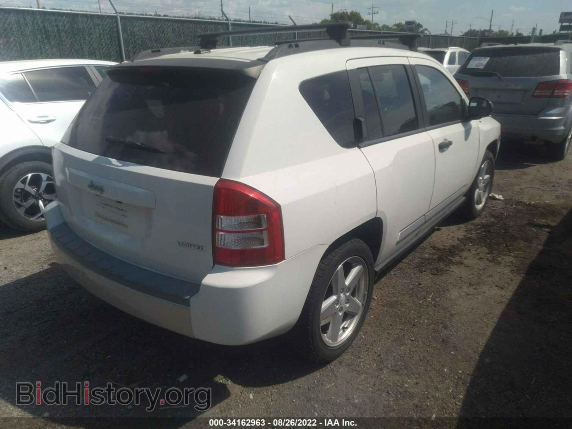 2009 JEEP COMPASS - VIN: 1J4FT57B19D113736 - Фото 4