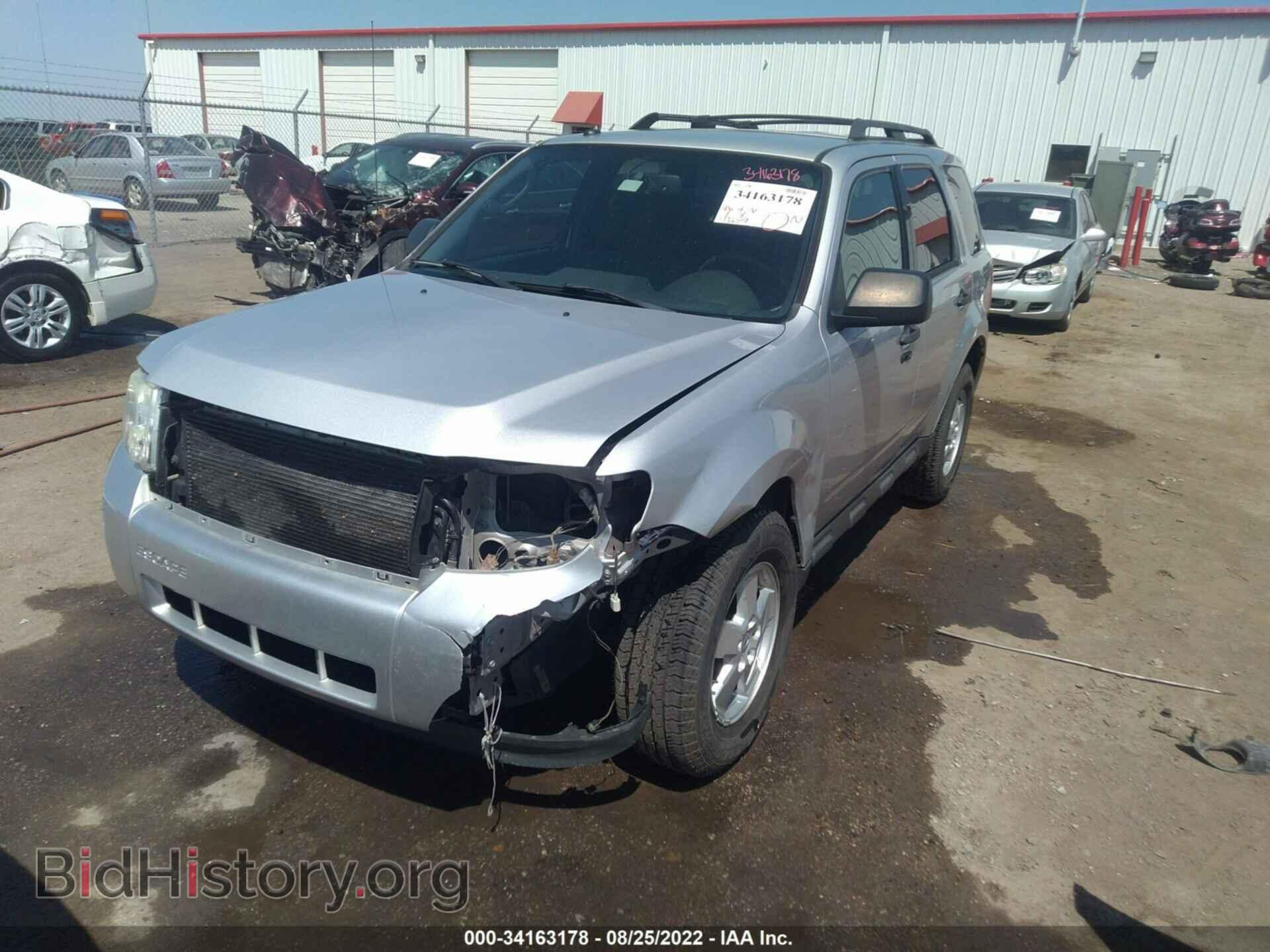 2012 FORD ESCAPE - VIN: 1FMCU9DGXCKB18526 - Фото 2