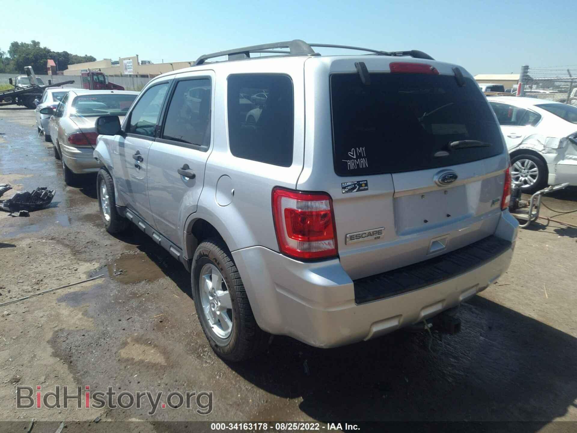 2012 FORD ESCAPE - VIN: 1FMCU9DGXCKB18526 - Фото 3