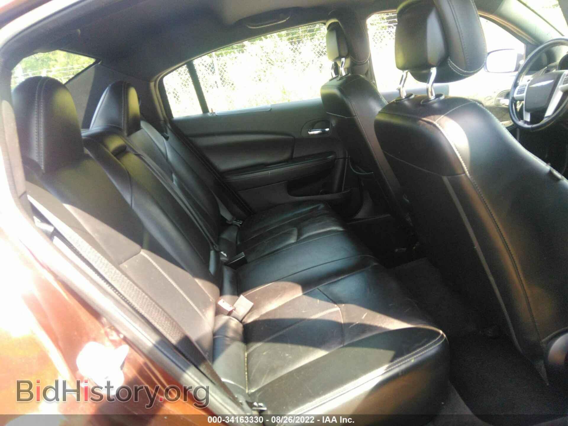 2012 CHRYSLER 200 - VIN: 1C3CCBCB0CN250251 - Фото 8