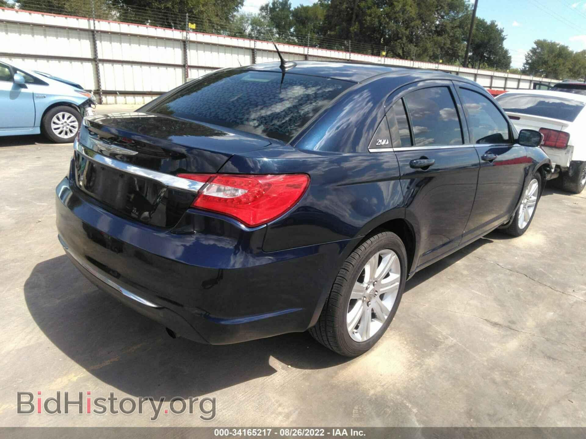 2013 CHRYSLER 200 - VIN: 1C3CCBAB2DN698091 - Фото 4