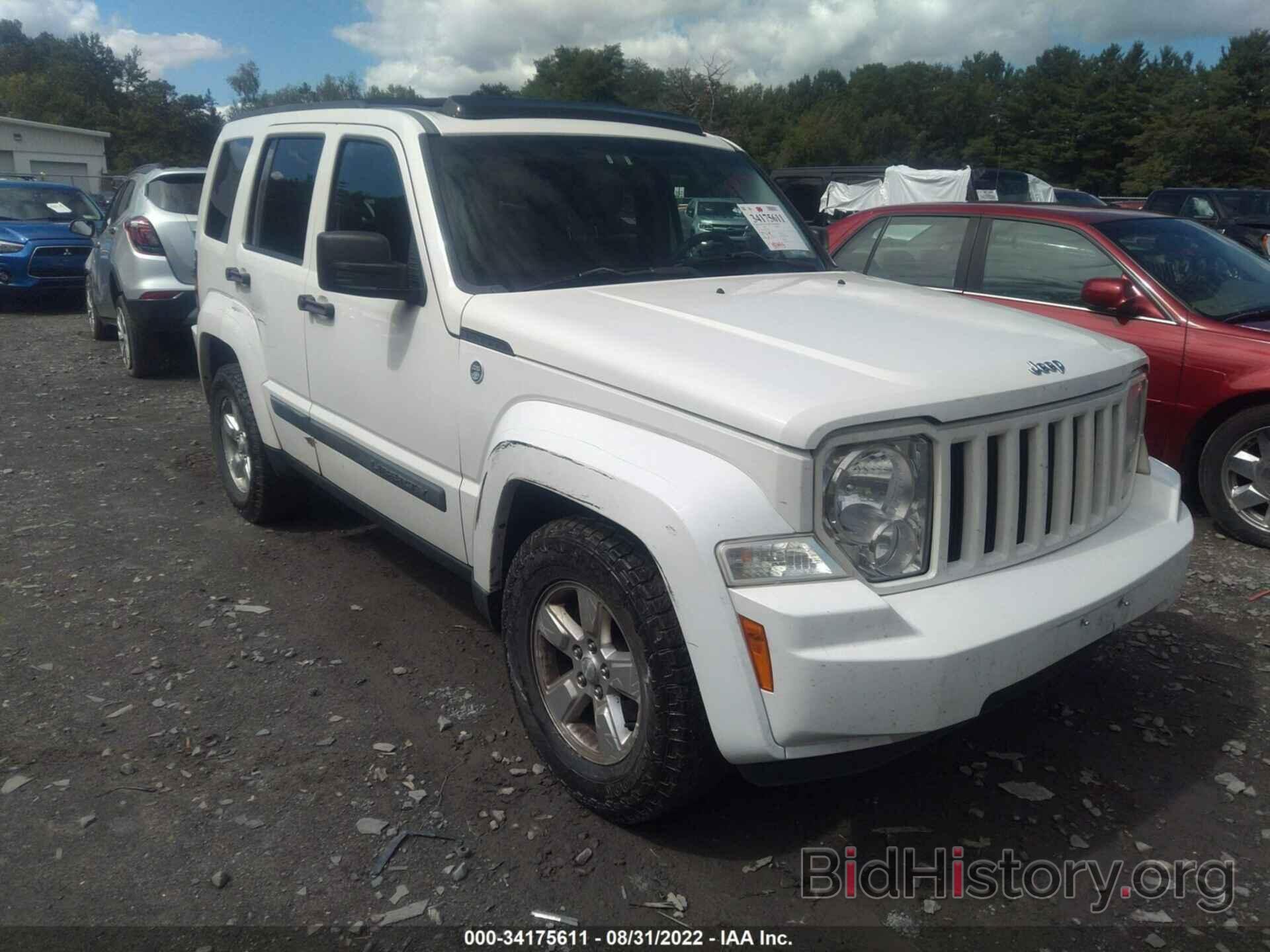 Photo 1J4PN2GK3AW109743 - JEEP LIBERTY 2010