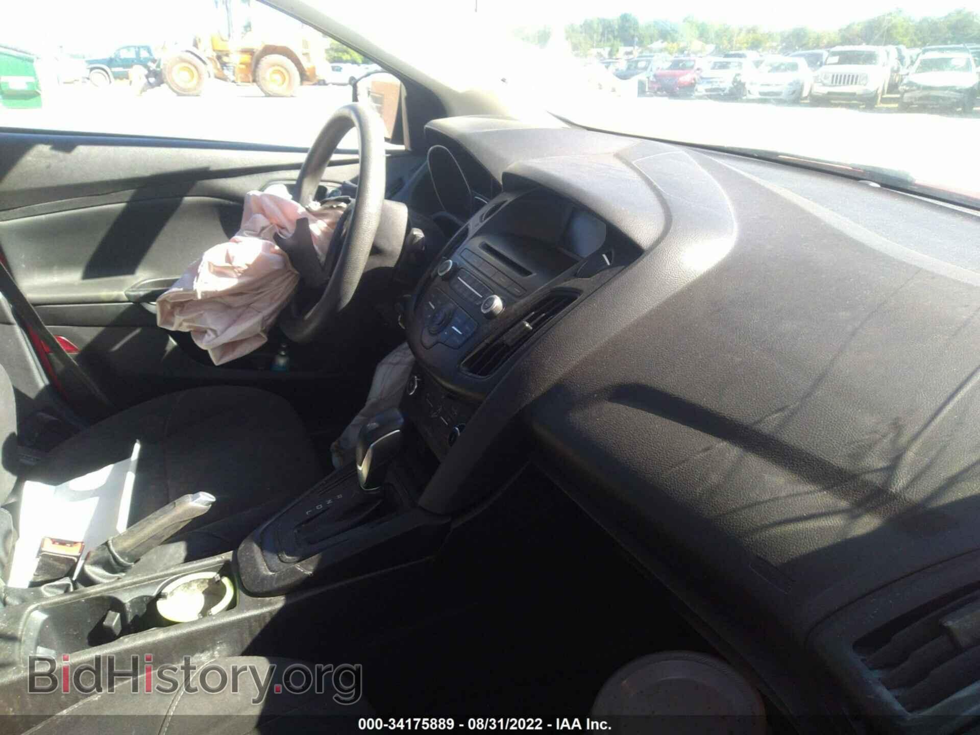 2017 FORD FOCUS - VIN: 1FADP3F2XHL315086 - Photo 5