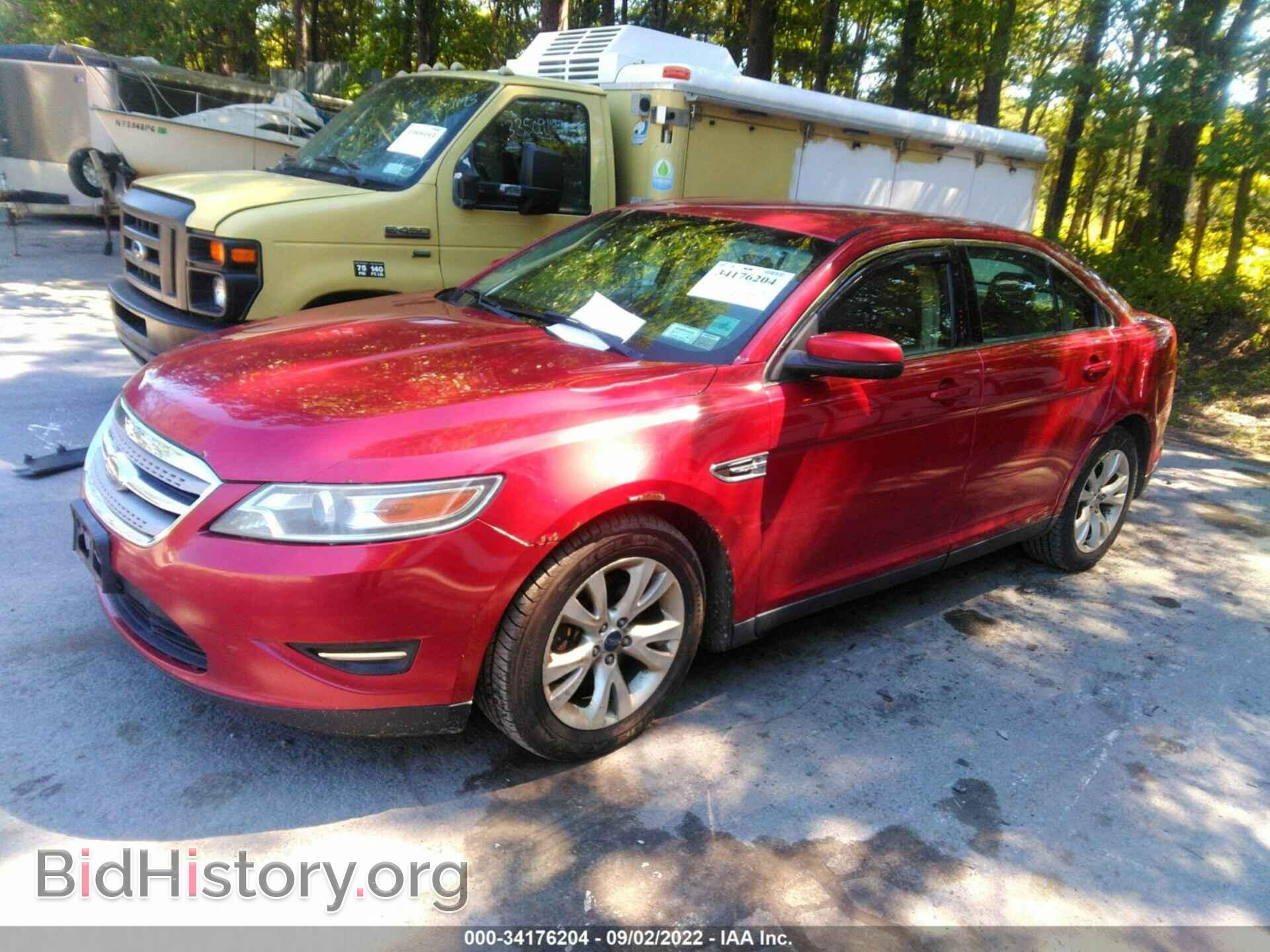 2010 FORD TAURUS - VIN: 1FAHP2EW3AG133213 - Фото 2