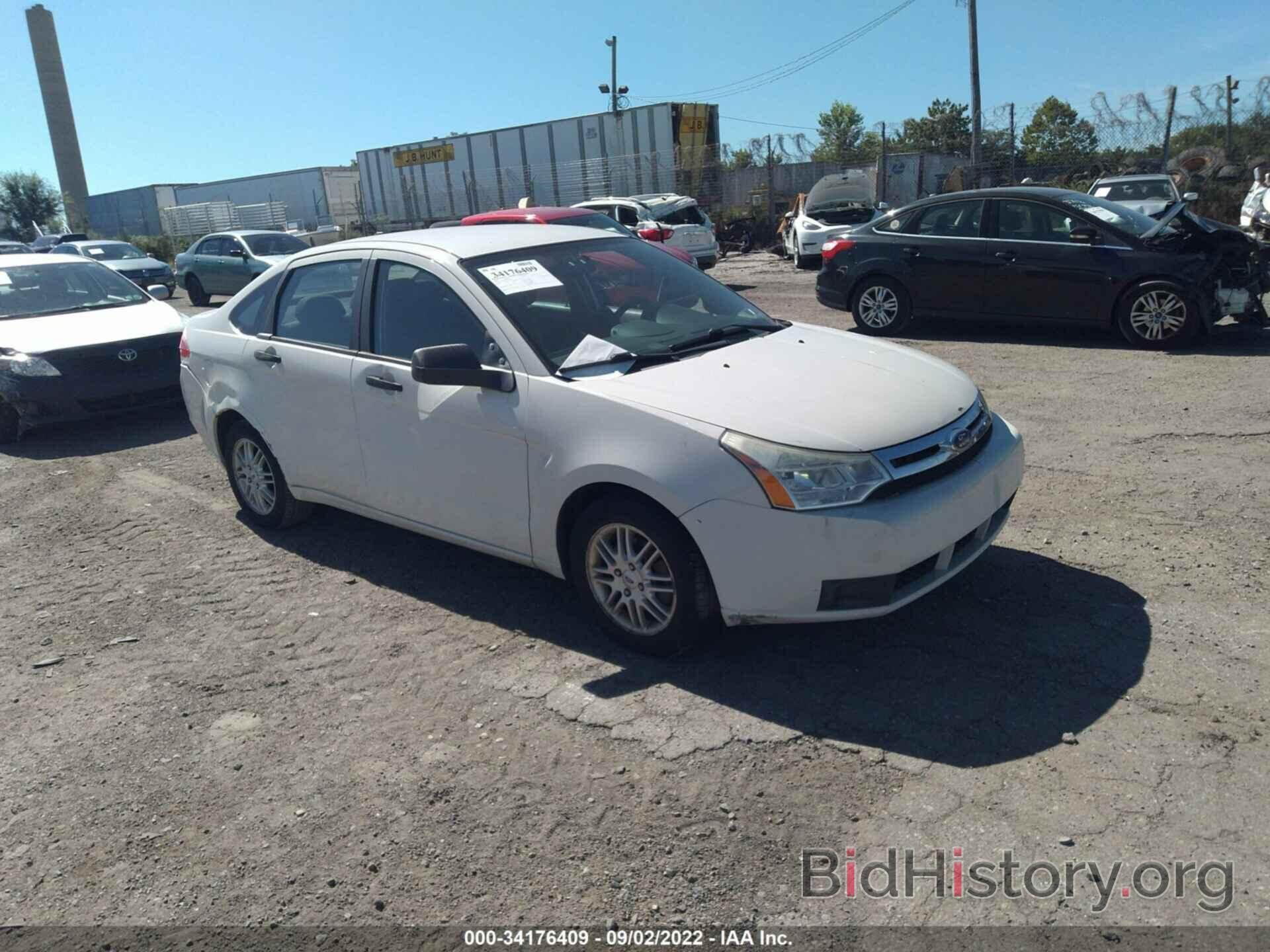 Photo 1FAHP35N69W154863 - FORD FOCUS 2009